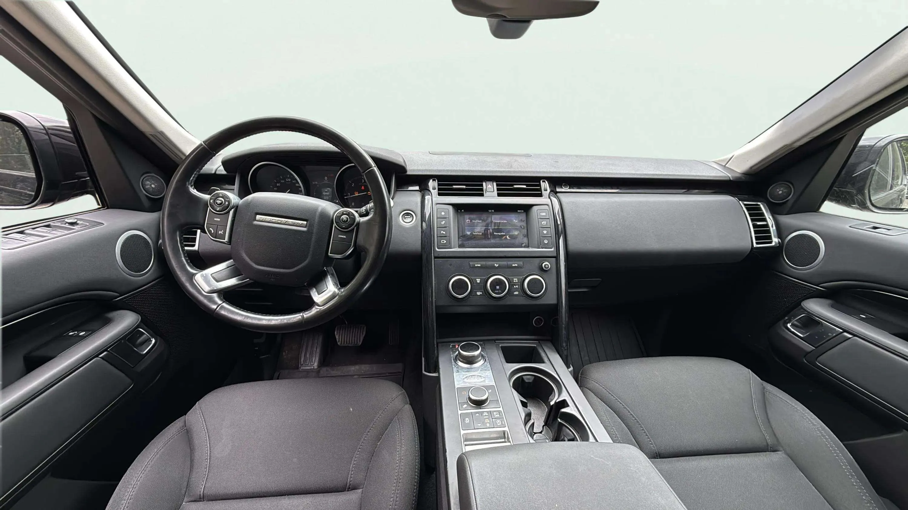 Land Rover Discovery 2.0 I4 TD4 SE - foto 11