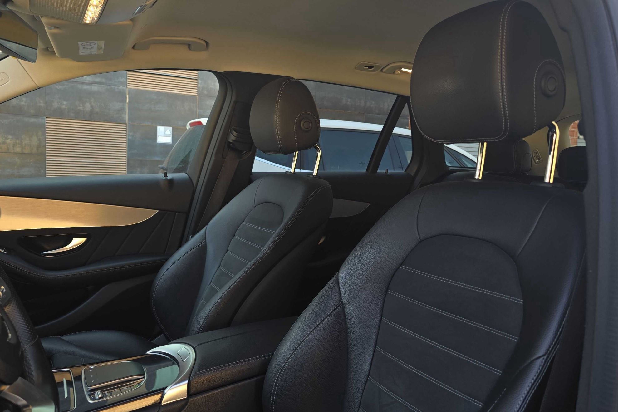 Mercedes-Benz GLC 200 d 4MATIC - foto 12