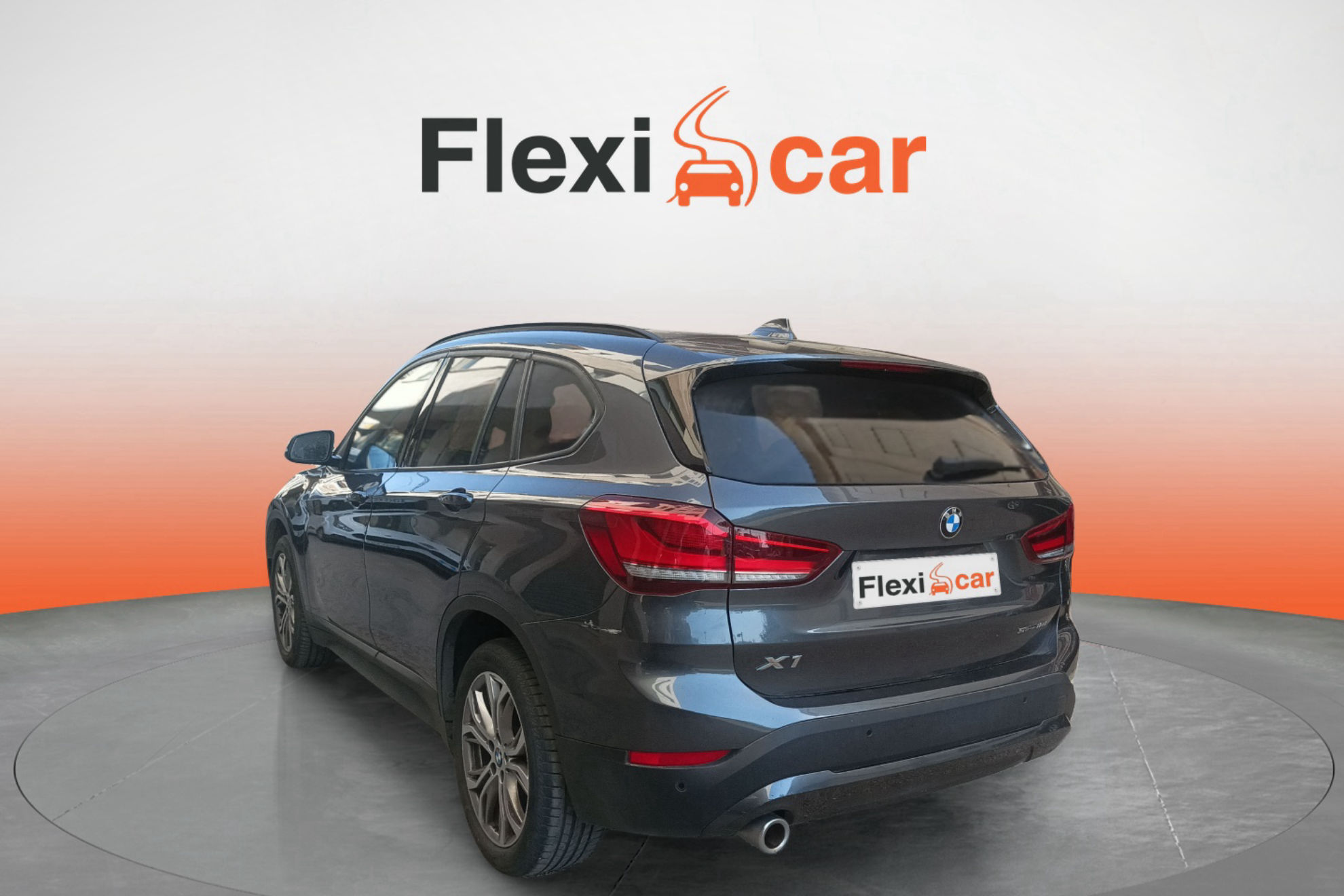 BMW X1 sDrive18i - foto 8