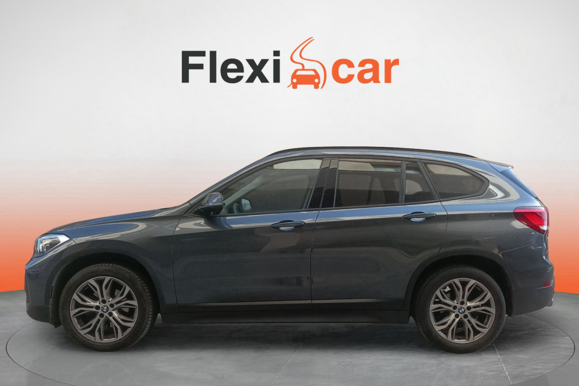 BMW X1 sDrive18i - foto 4
