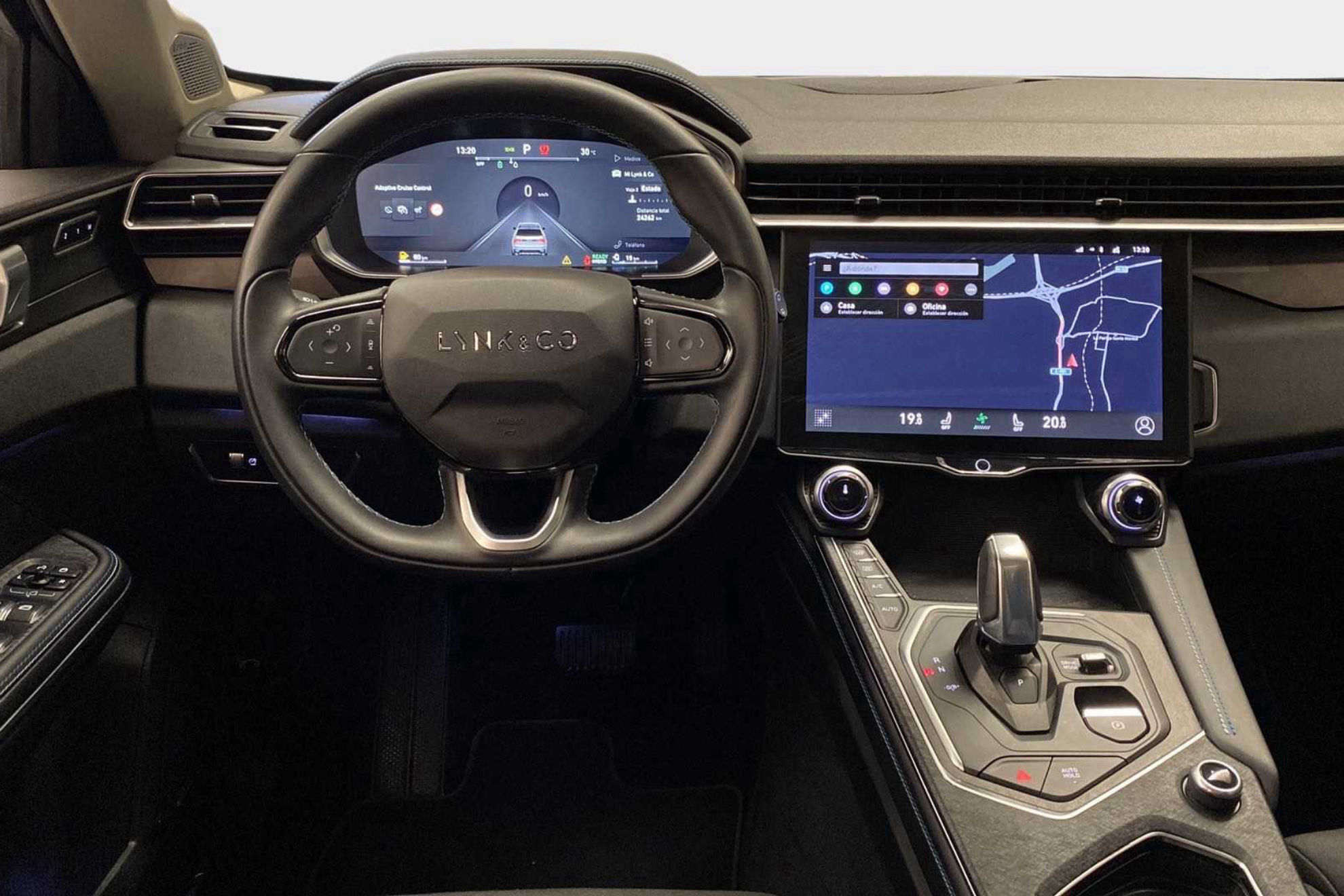 Lynk & Co 01 1.5 PHEV - foto 25