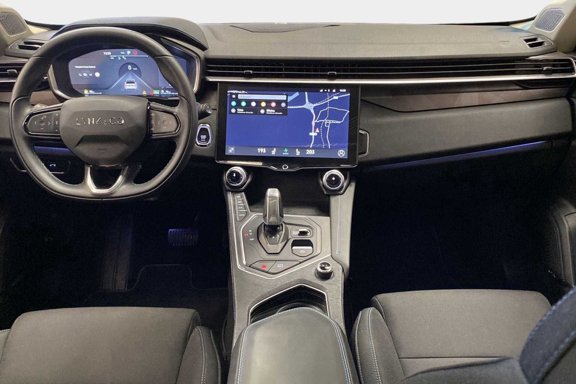 Lynk & Co 01 1.5 PHEV - foto 26