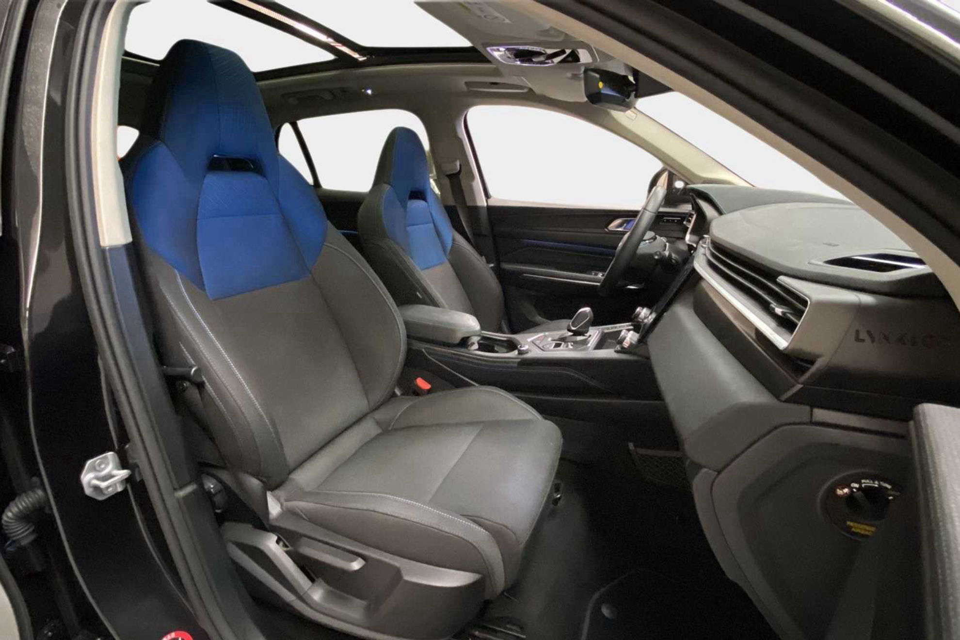 Lynk & Co 01 1.5 PHEV - foto 23