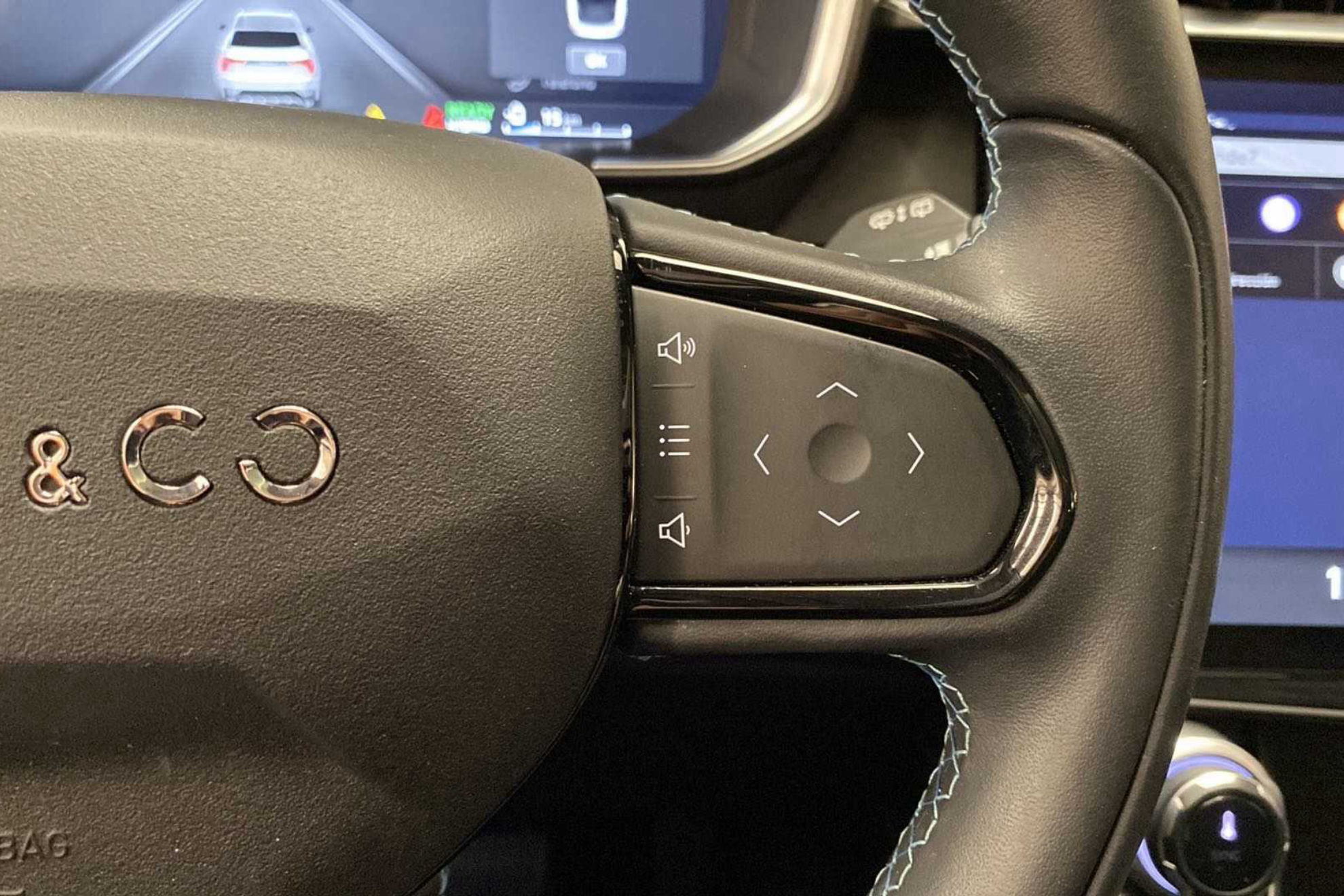 Lynk & Co 01 1.5 PHEV - foto 11