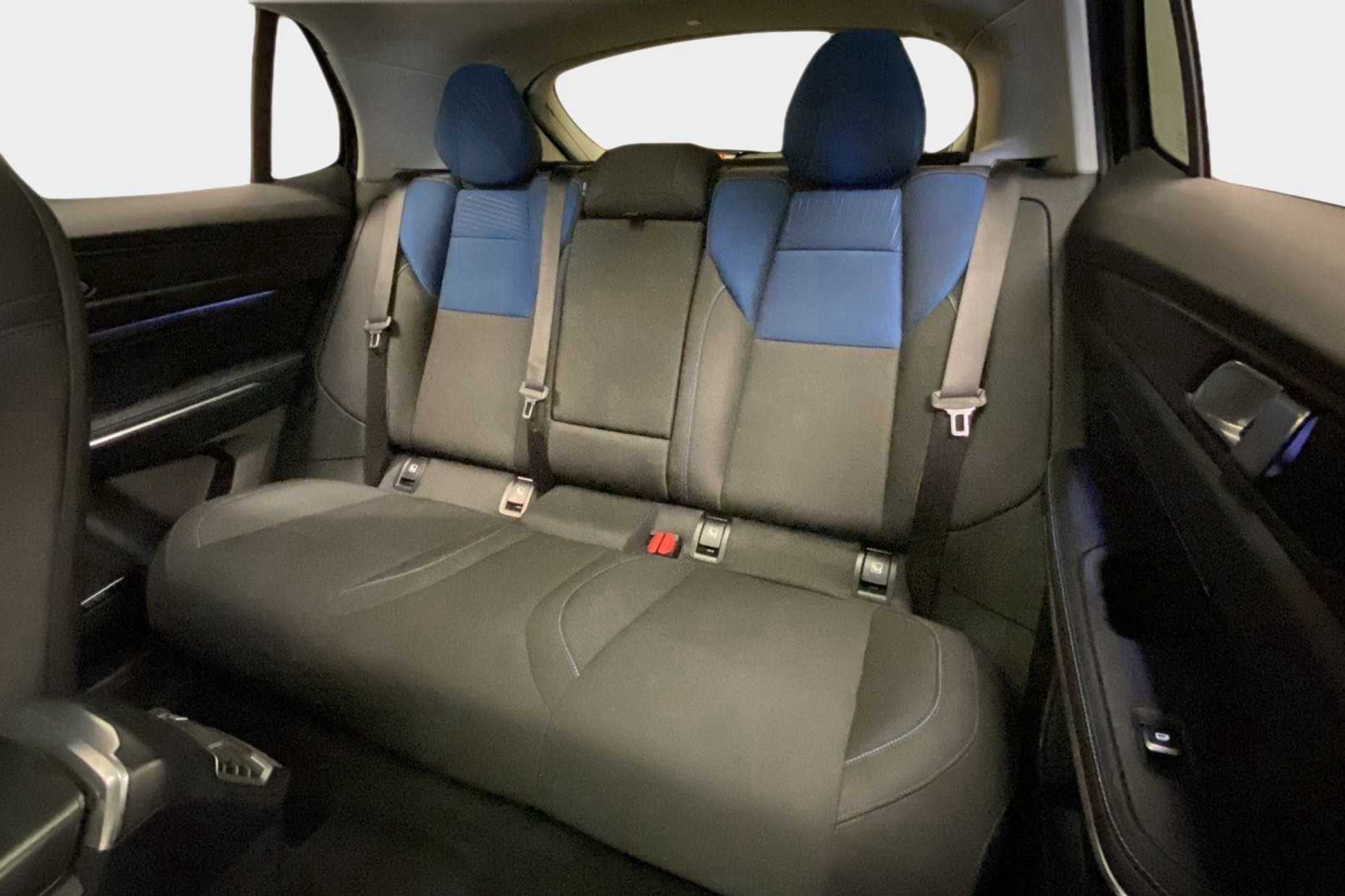 Lynk & Co 01 1.5 PHEV - foto 14