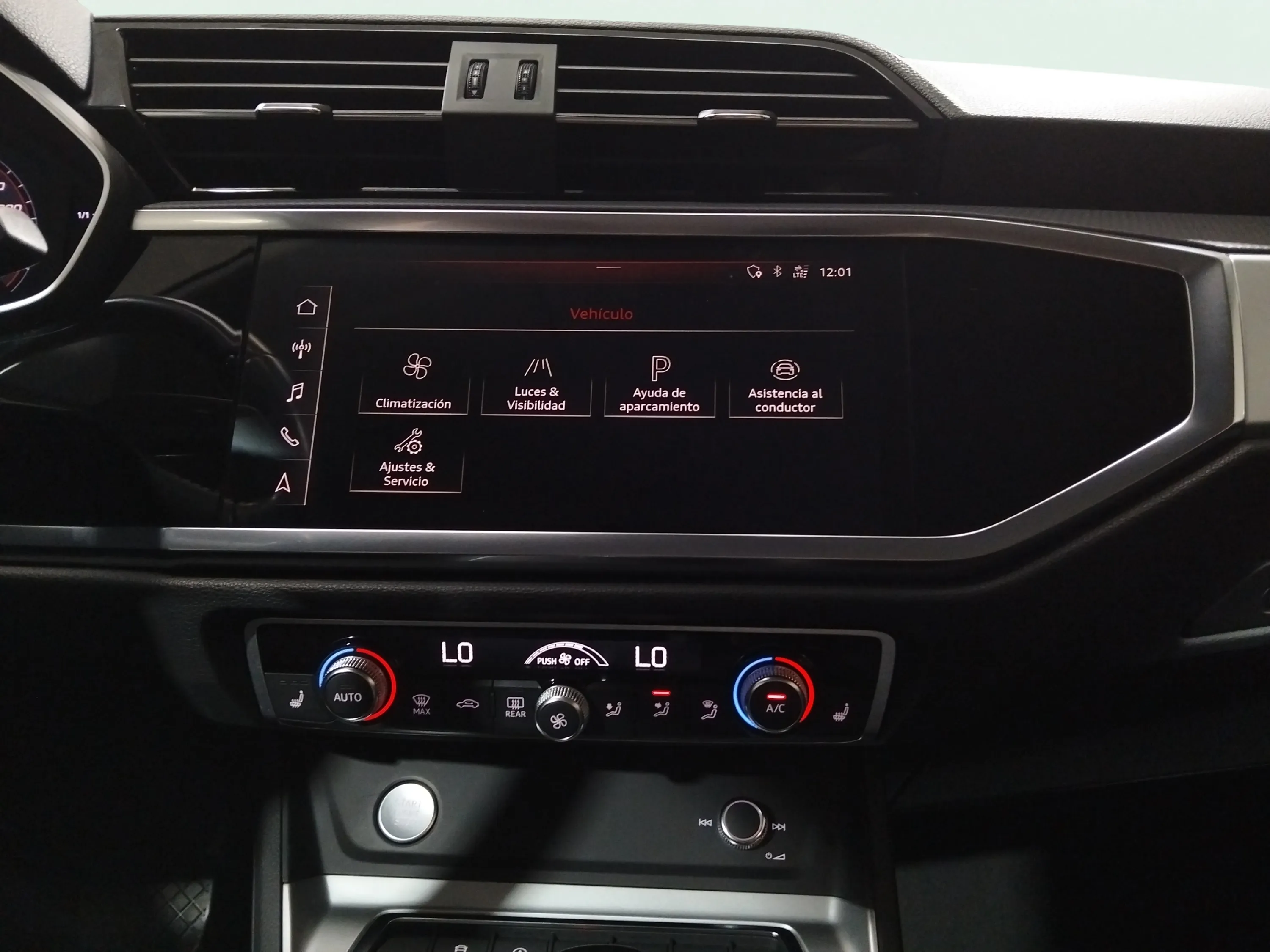 Audi Q3 40 TFSI S tronic quattro - foto 11