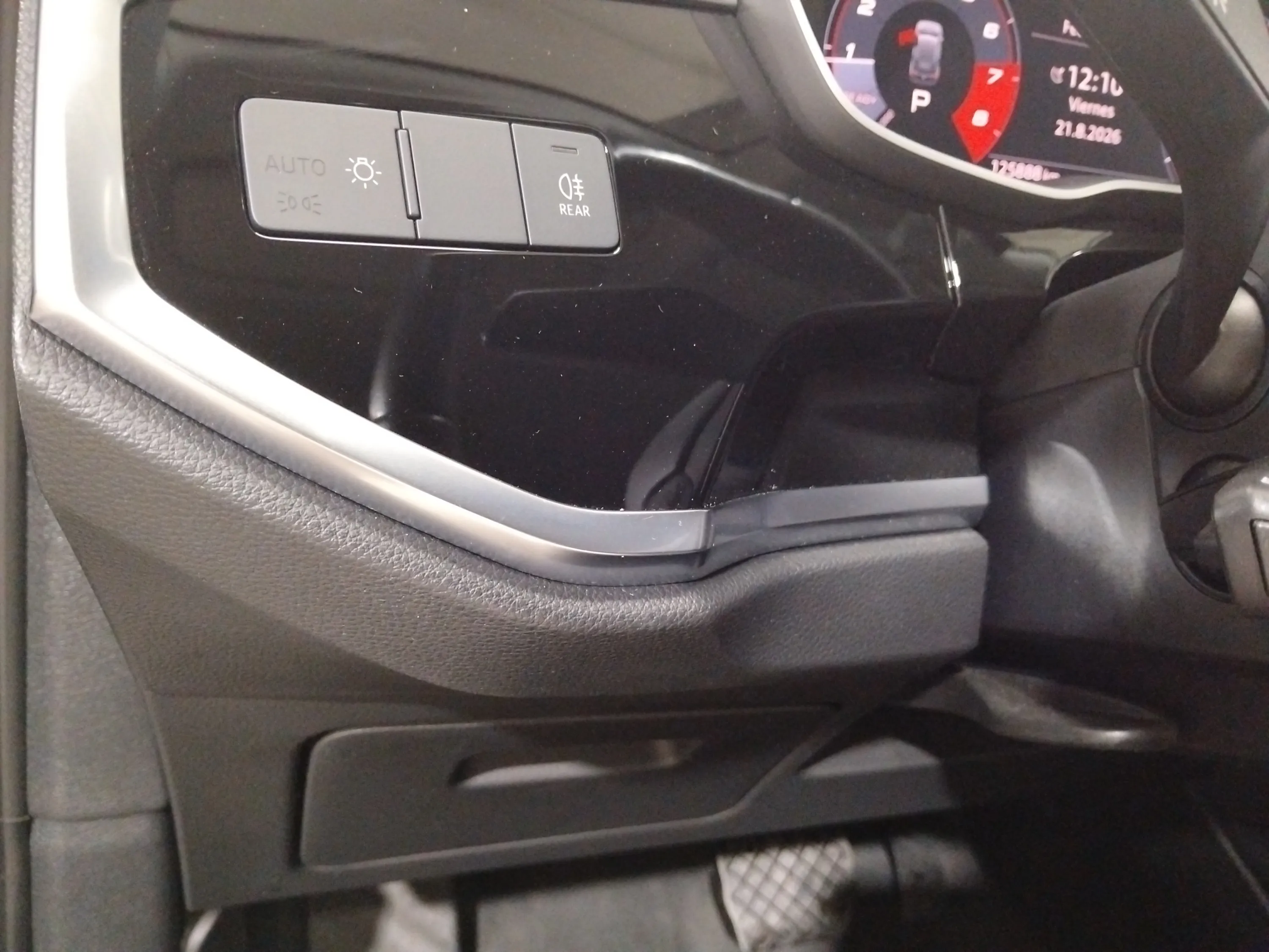 Audi Q3 40 TFSI S tronic quattro - foto 28