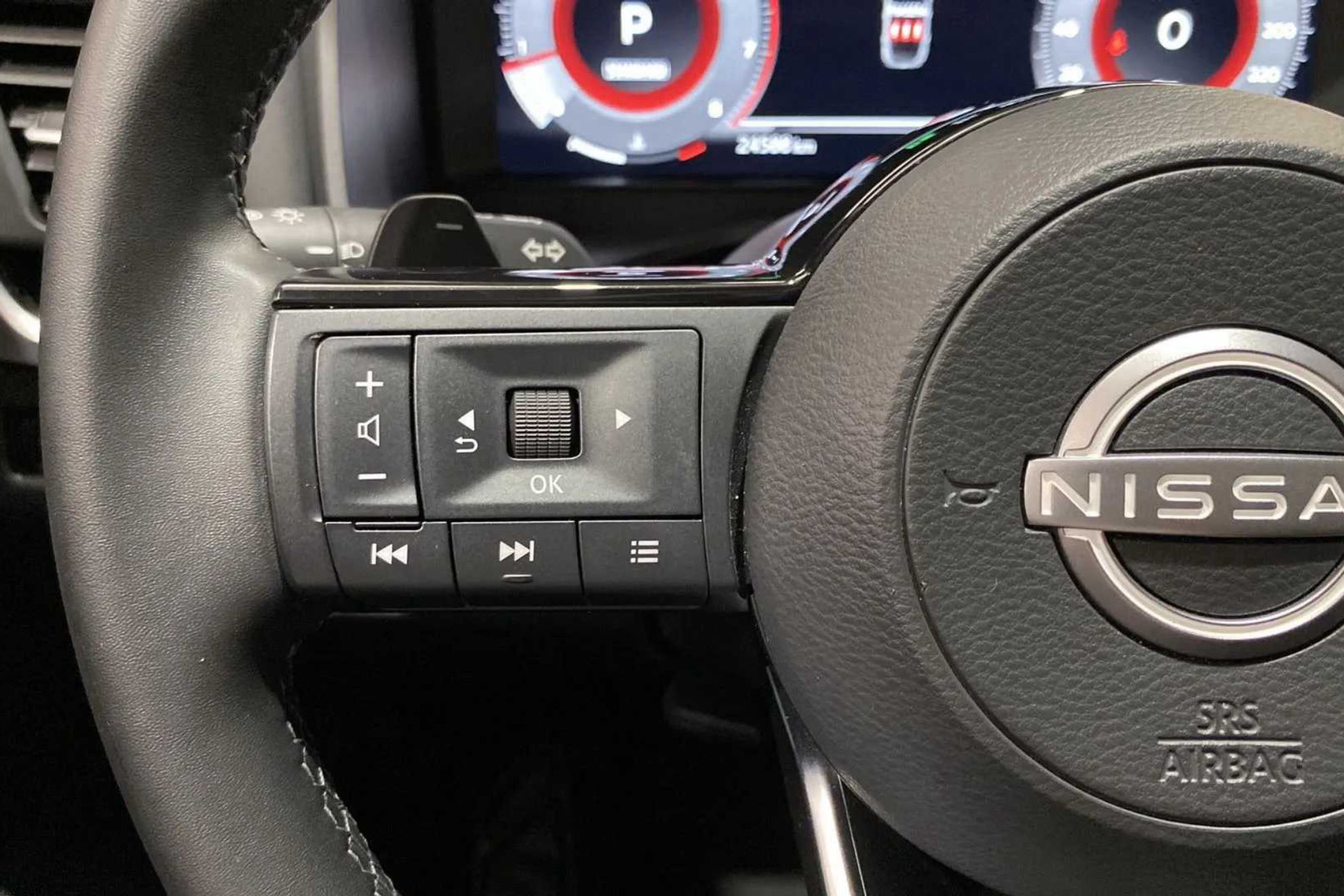 Nissan Qashqai DIG-T Xtronic N-Connecta - foto 20
