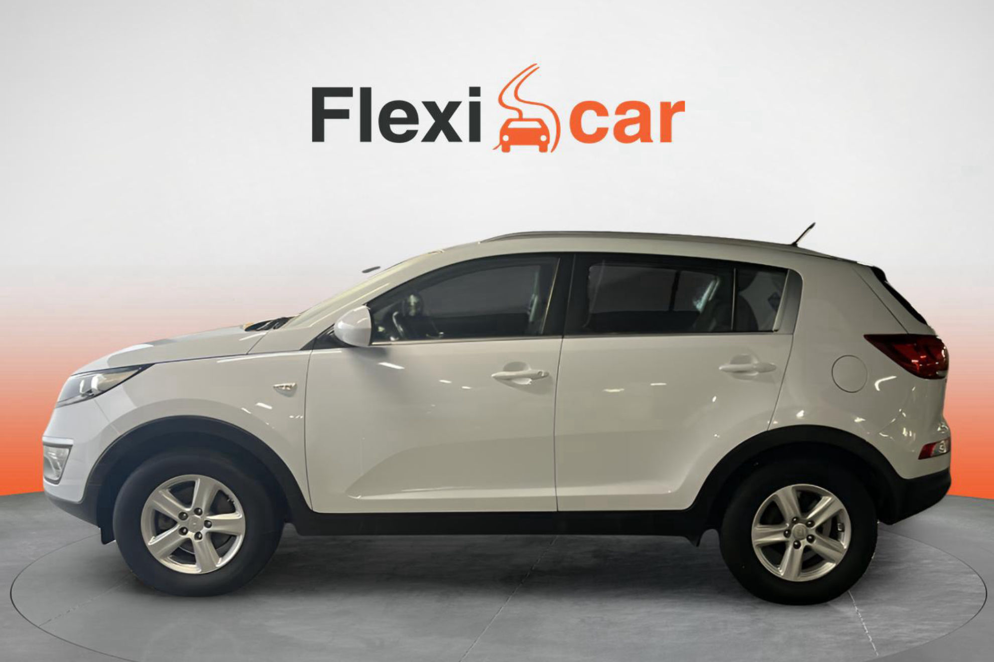 Kia Sportage 1.6 GDI Basic 4x2 - foto 5