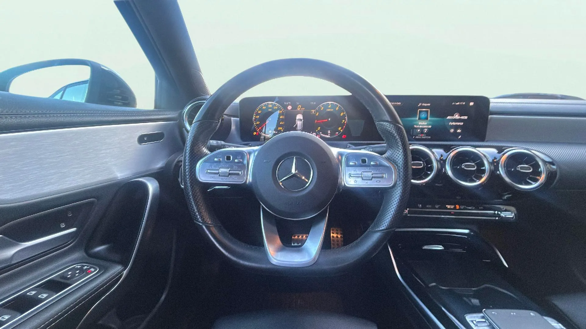 Mercedes-Benz Clase A Mercedes-AMG A 35 4MATIC+ - foto 12