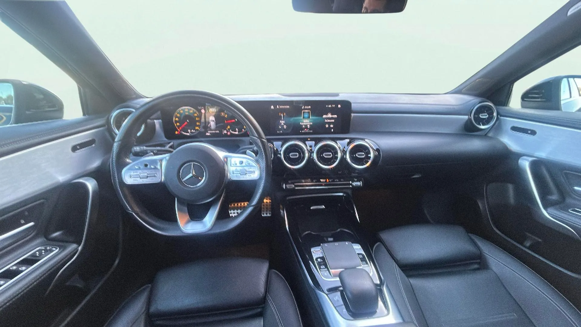 Mercedes-Benz Clase A Mercedes-AMG A 35 4MATIC+ - foto 13