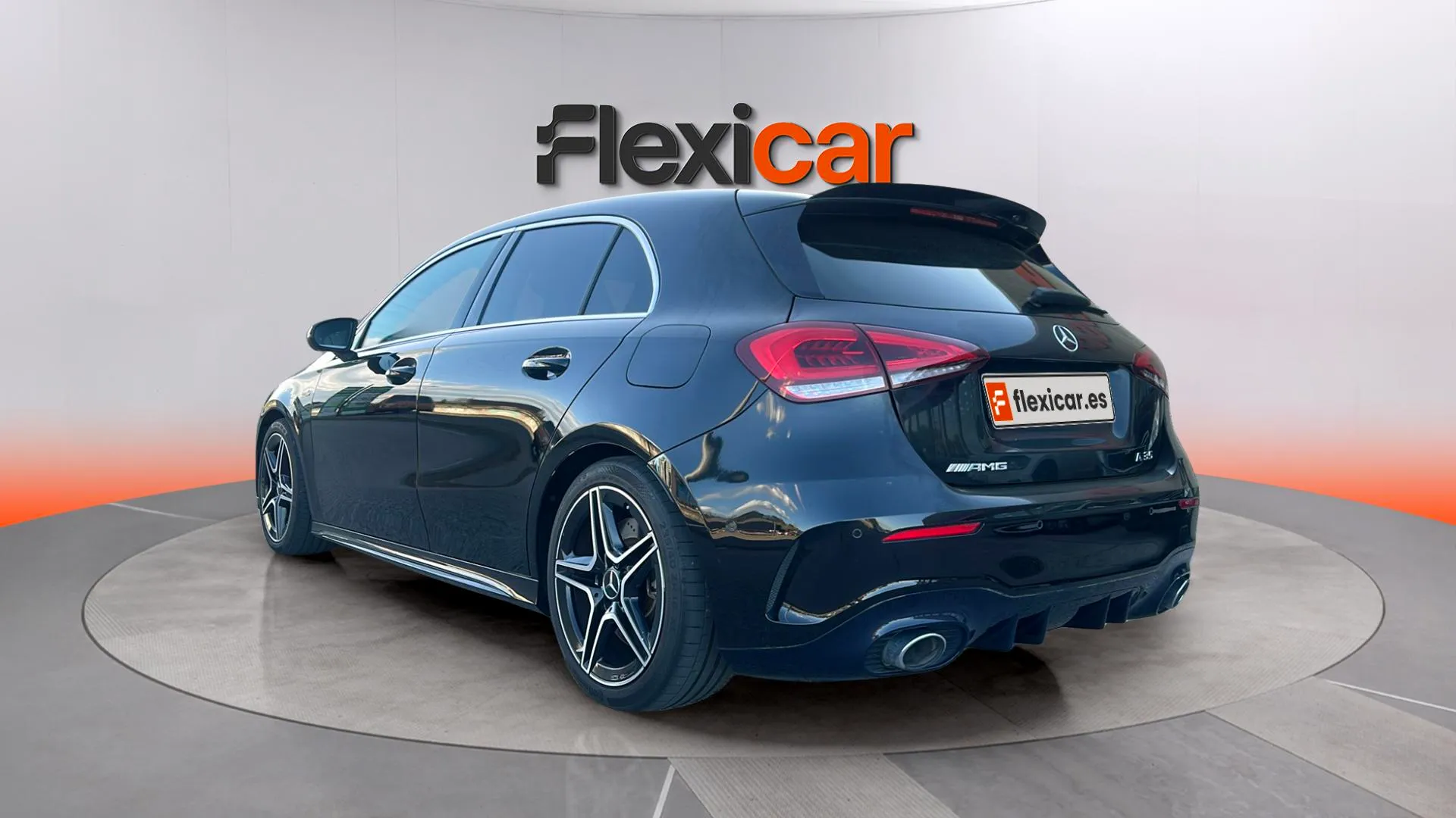 Mercedes-Benz Clase A Mercedes-AMG A 35 4MATIC+ - foto 5