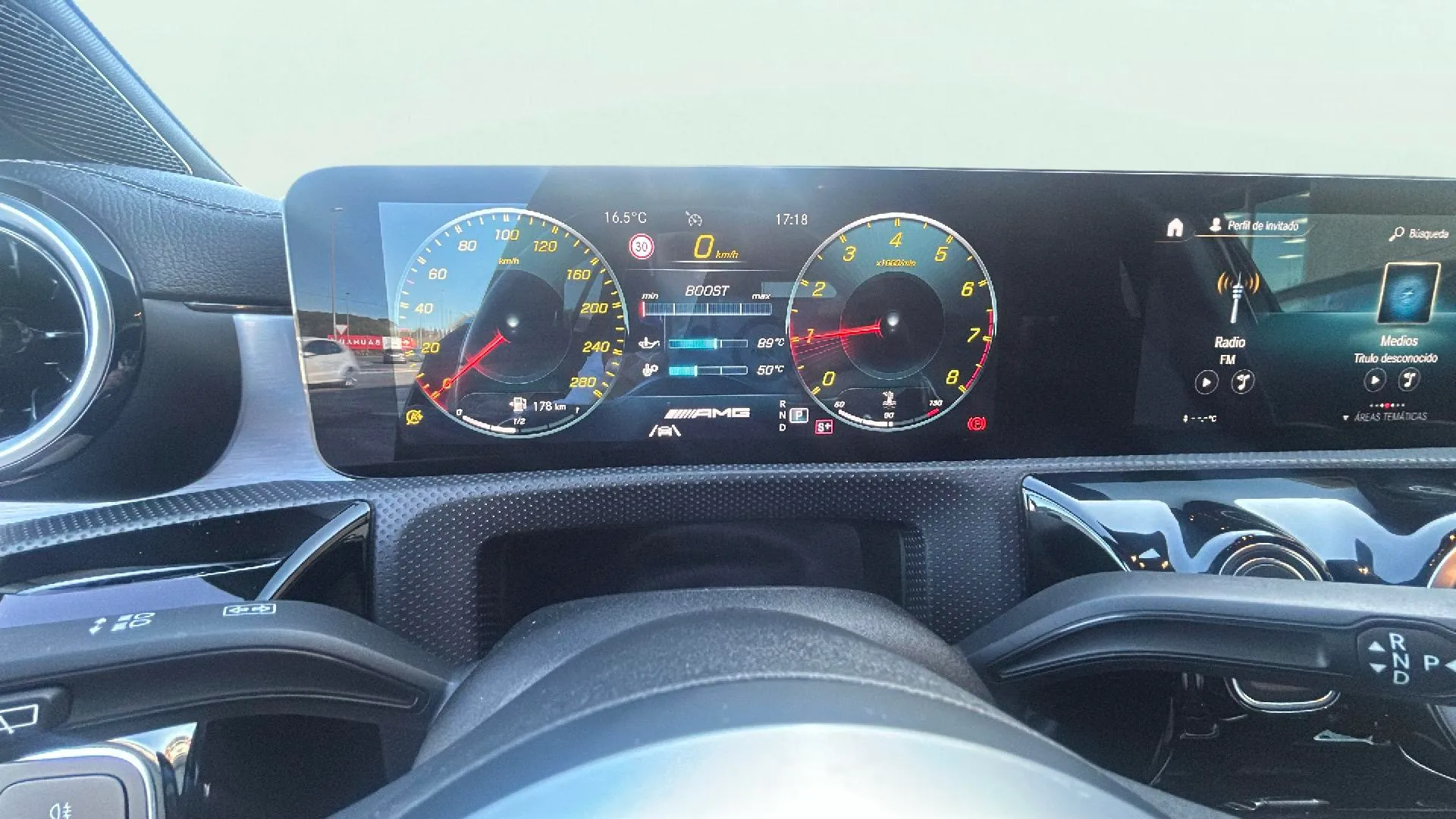 Mercedes-Benz Clase A Mercedes-AMG A 35 4MATIC+ - foto 10