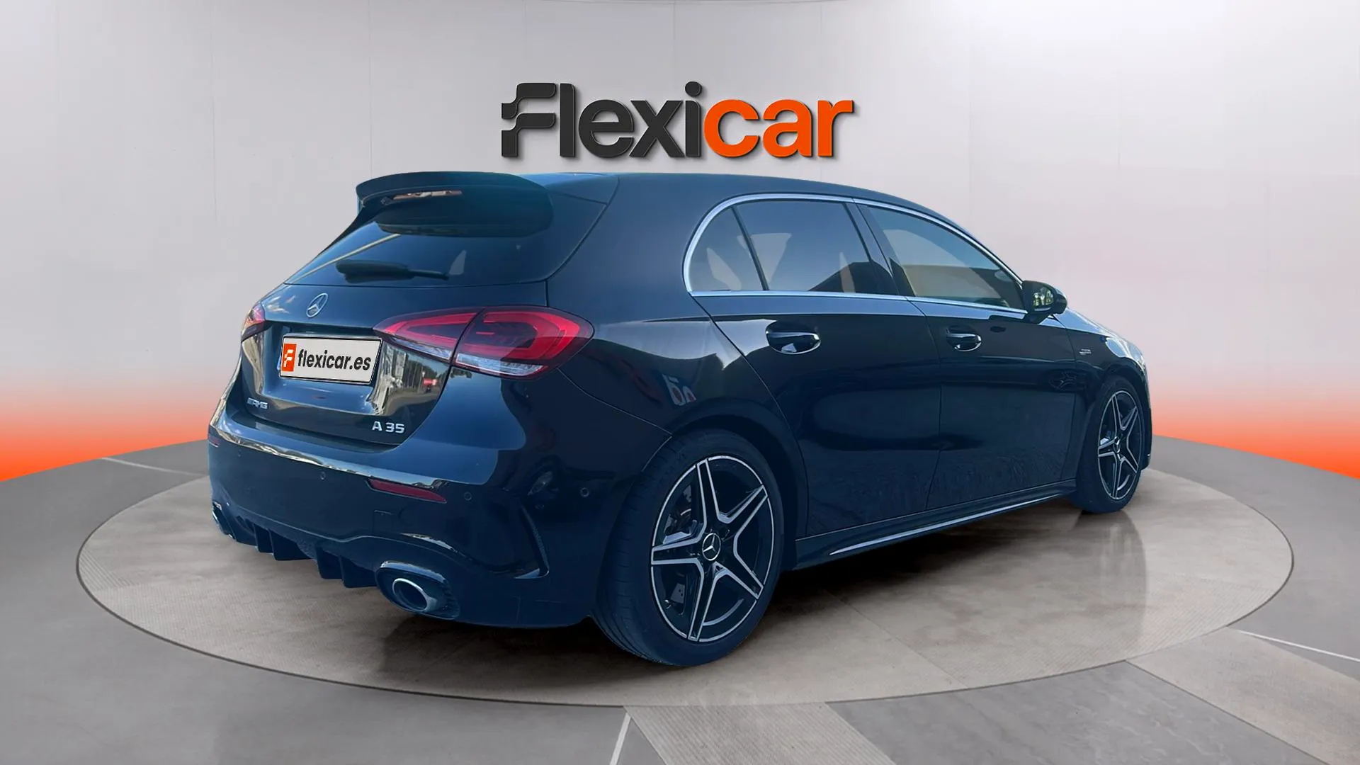 Mercedes-Benz Clase A Mercedes-AMG A 35 4MATIC+ - foto 6