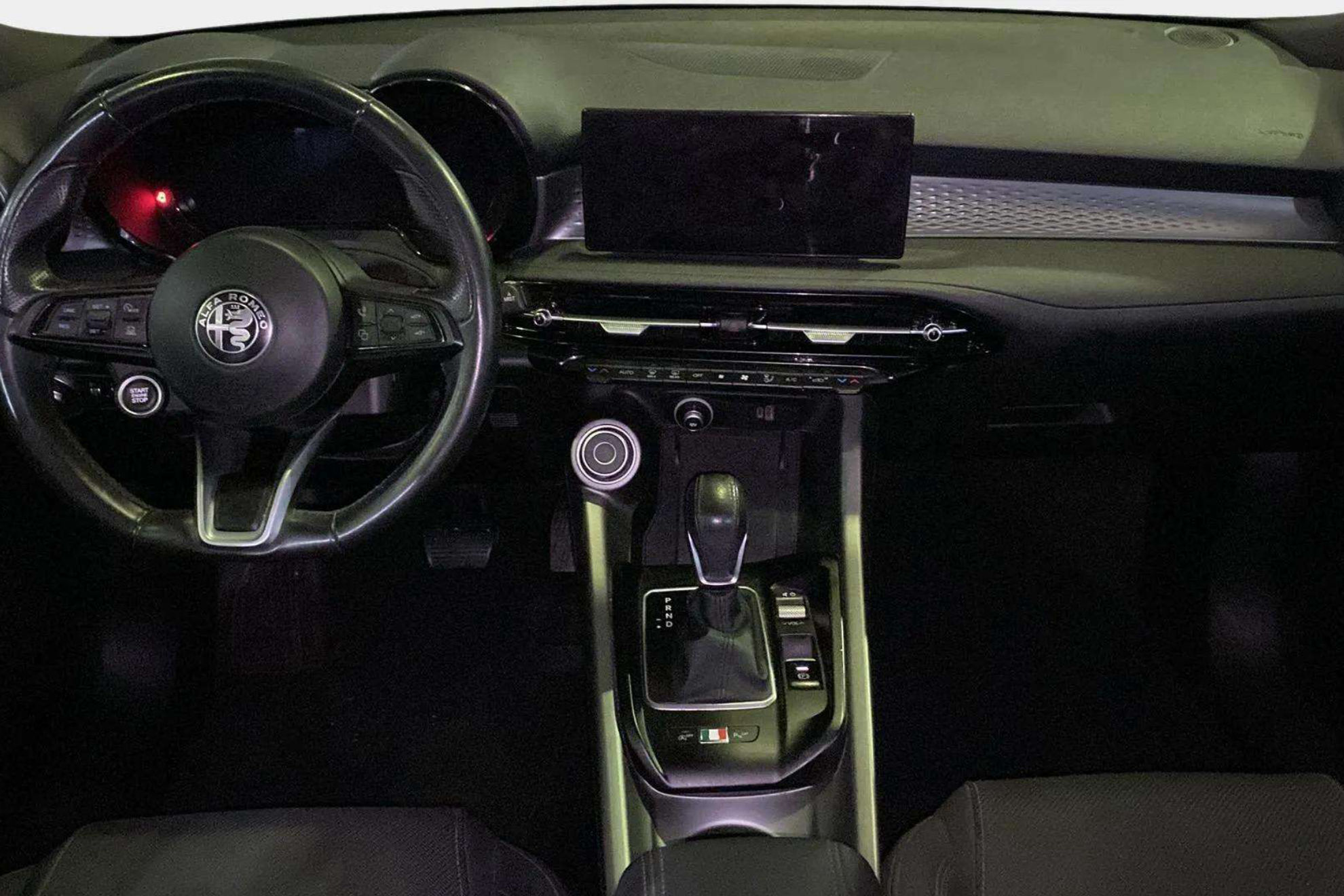 Alfa Romeo Tonale 1,6 DS Sprint FWD - foto 24