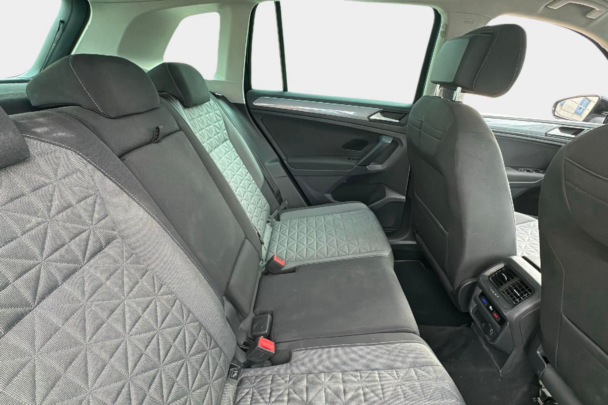 Volkswagen Tiguan Life 1.4 TSI eHybrid DSG - foto 15