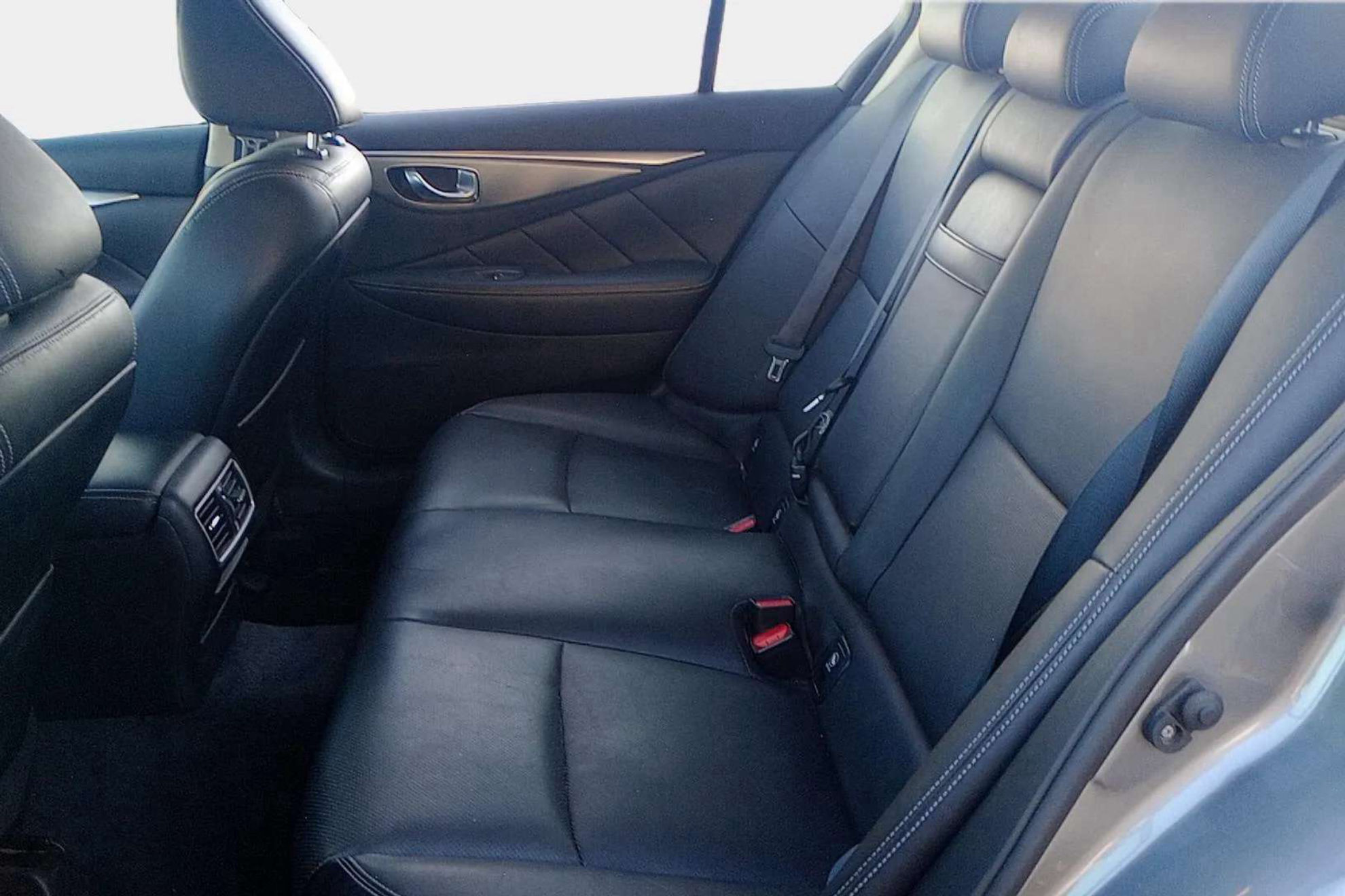 Infiniti Q50 2.2d Premium - foto 14
