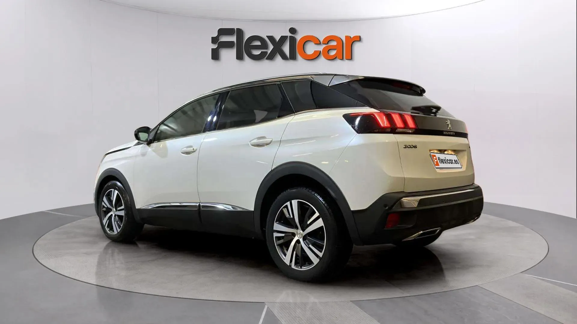 Peugeot 3008 1.2 PureTech Allure - foto 8
