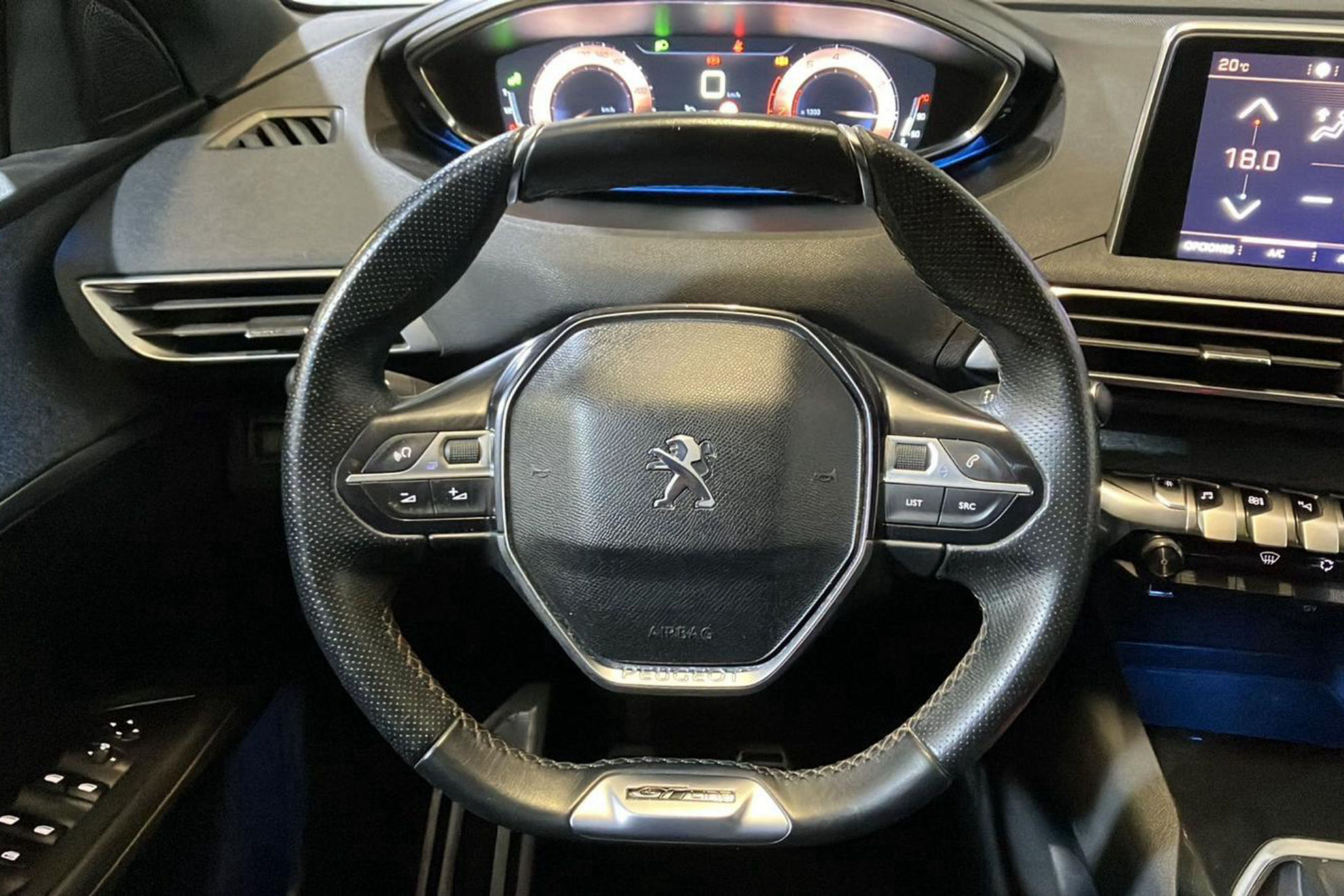 Peugeot 3008 1.2 PureTech Allure - foto 12