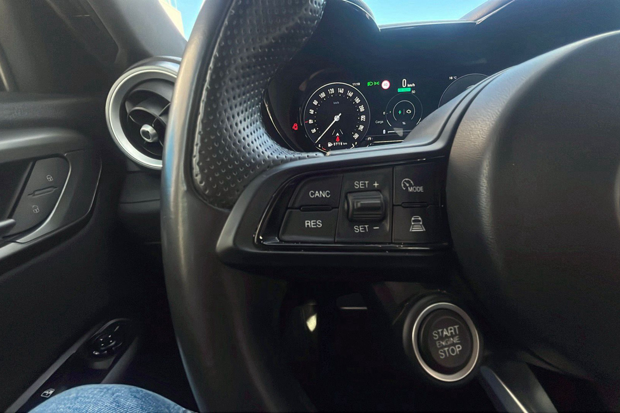 Alfa Romeo Tonale 1.5 MHEV Gasolina Sprint FWD - foto 15