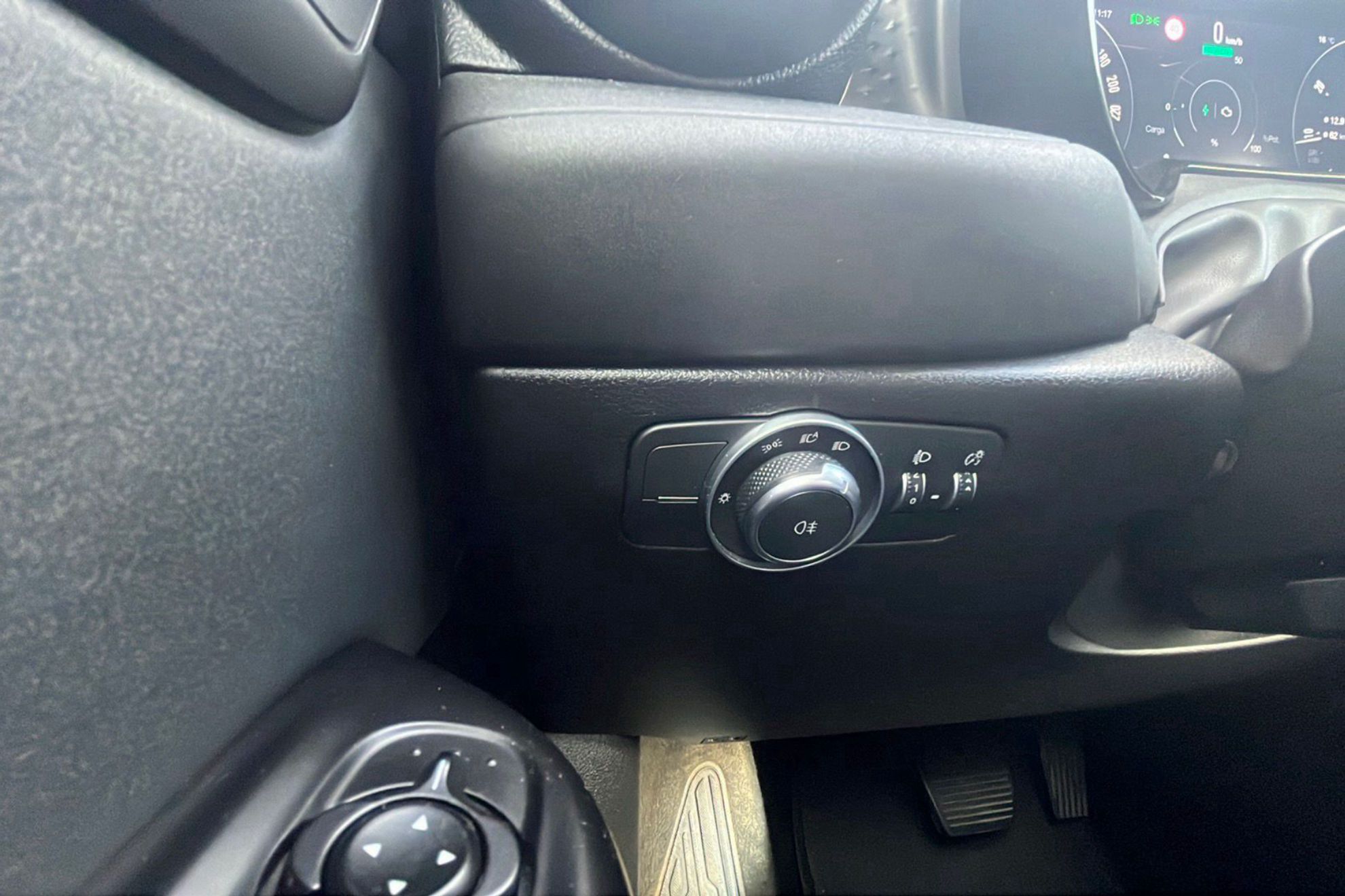 Alfa Romeo Tonale 1.5 MHEV Gasolina Sprint FWD - foto 19