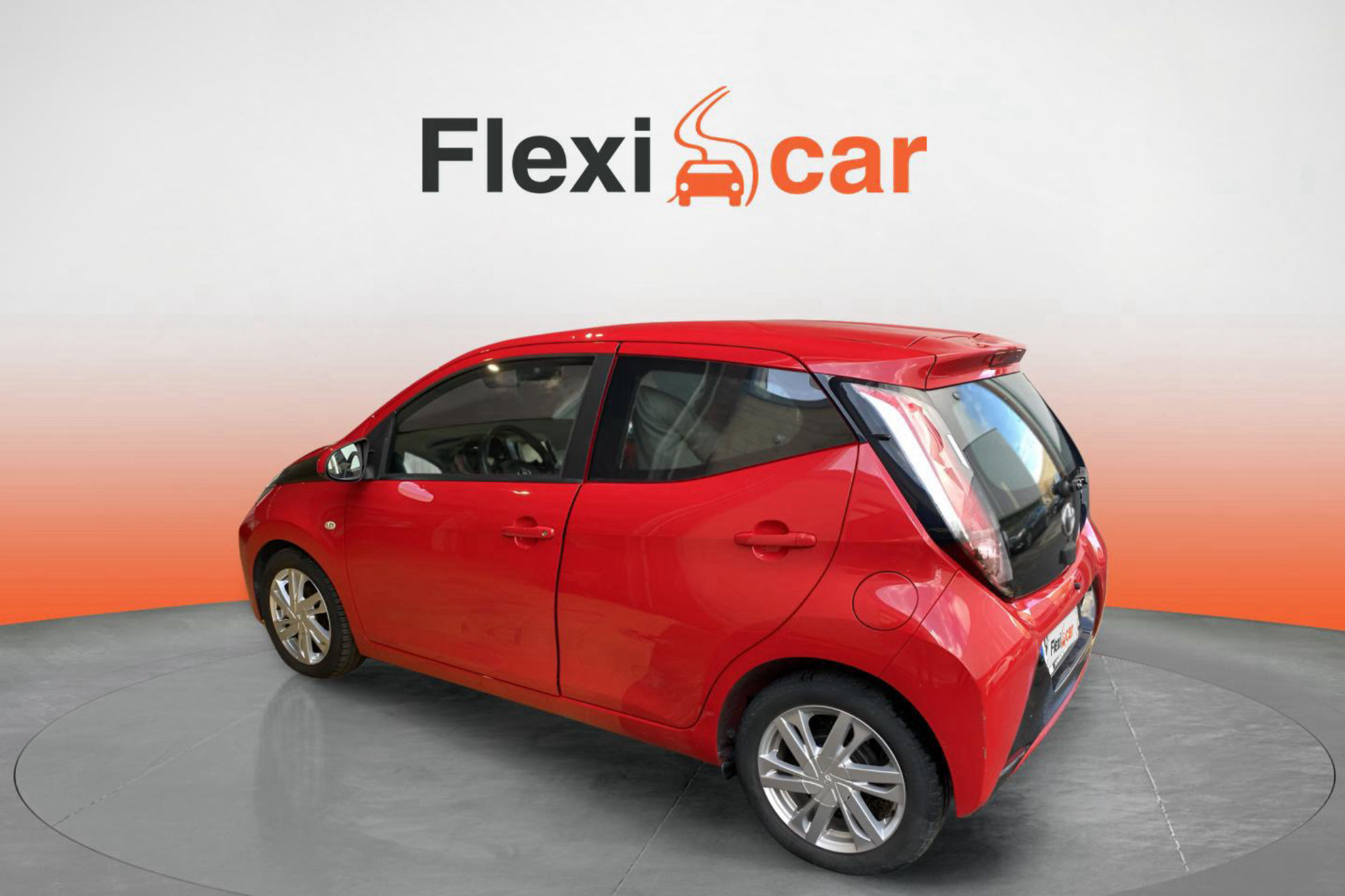 Toyota Aygo 1.0 70 x-cite - foto 9
