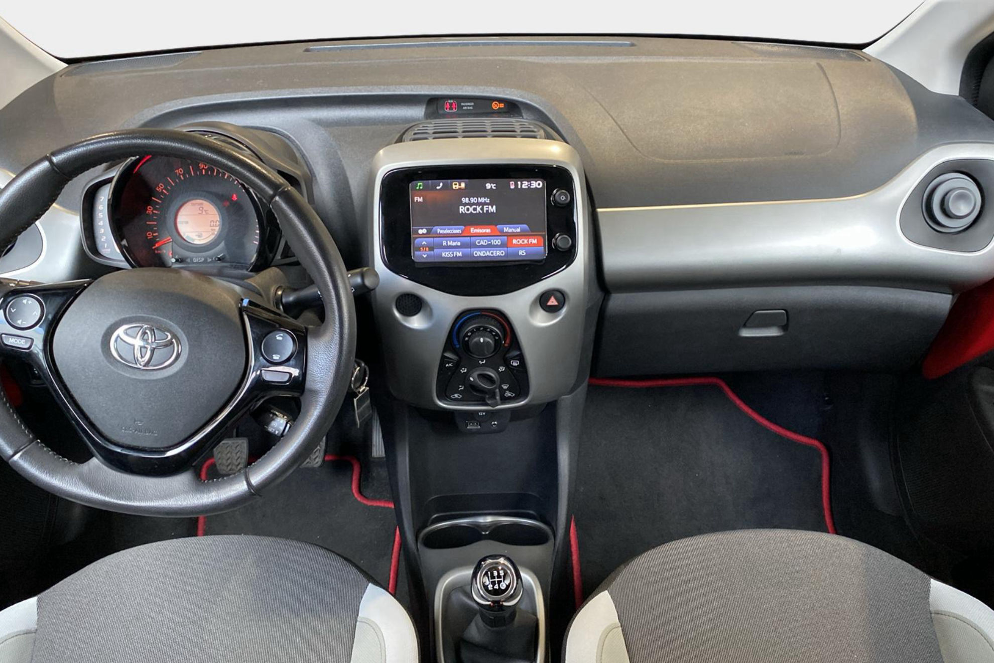 Toyota Aygo 1.0 70 x-cite - foto 10