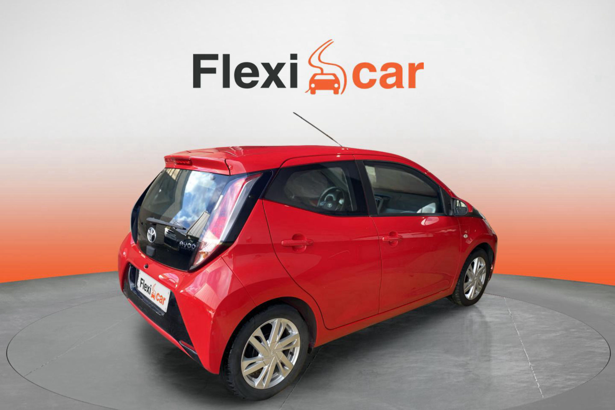 Toyota Aygo 1.0 70 x-cite - foto 6