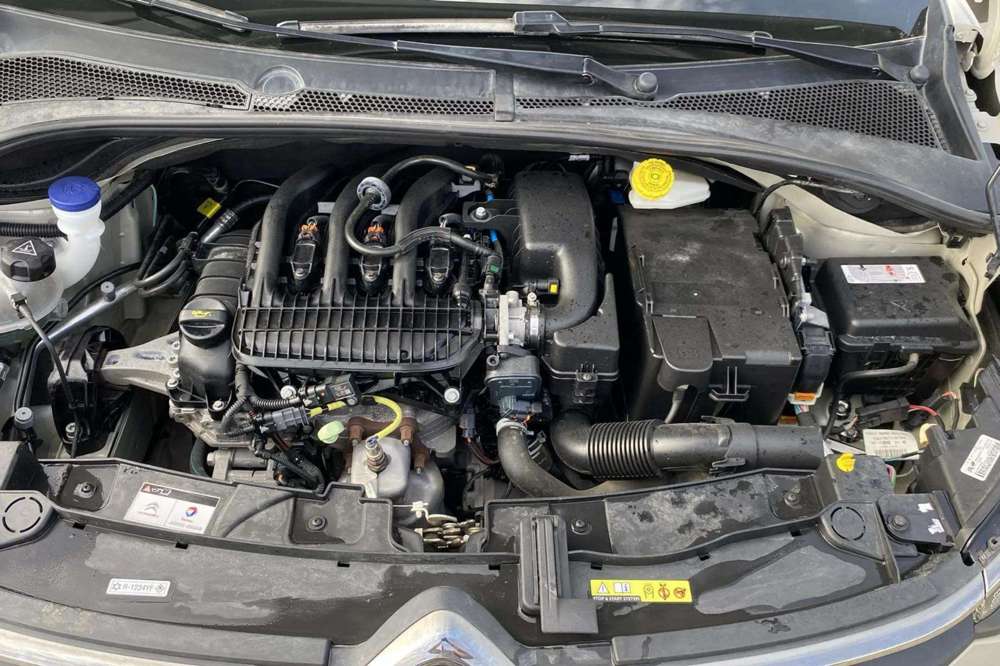 Citroën C3 PureTech Shine - foto 18