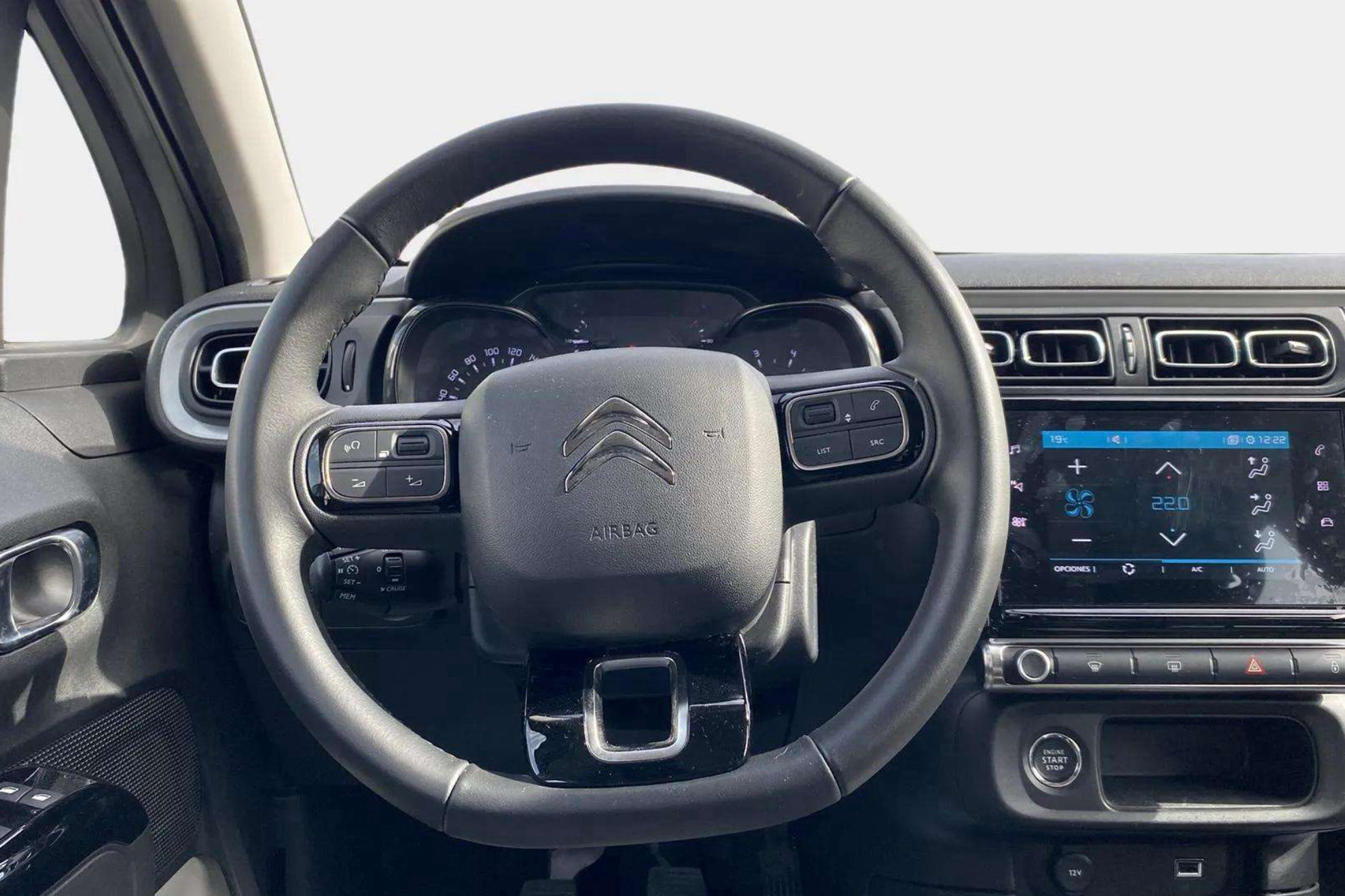 Citroën C3 PureTech Shine - foto 11