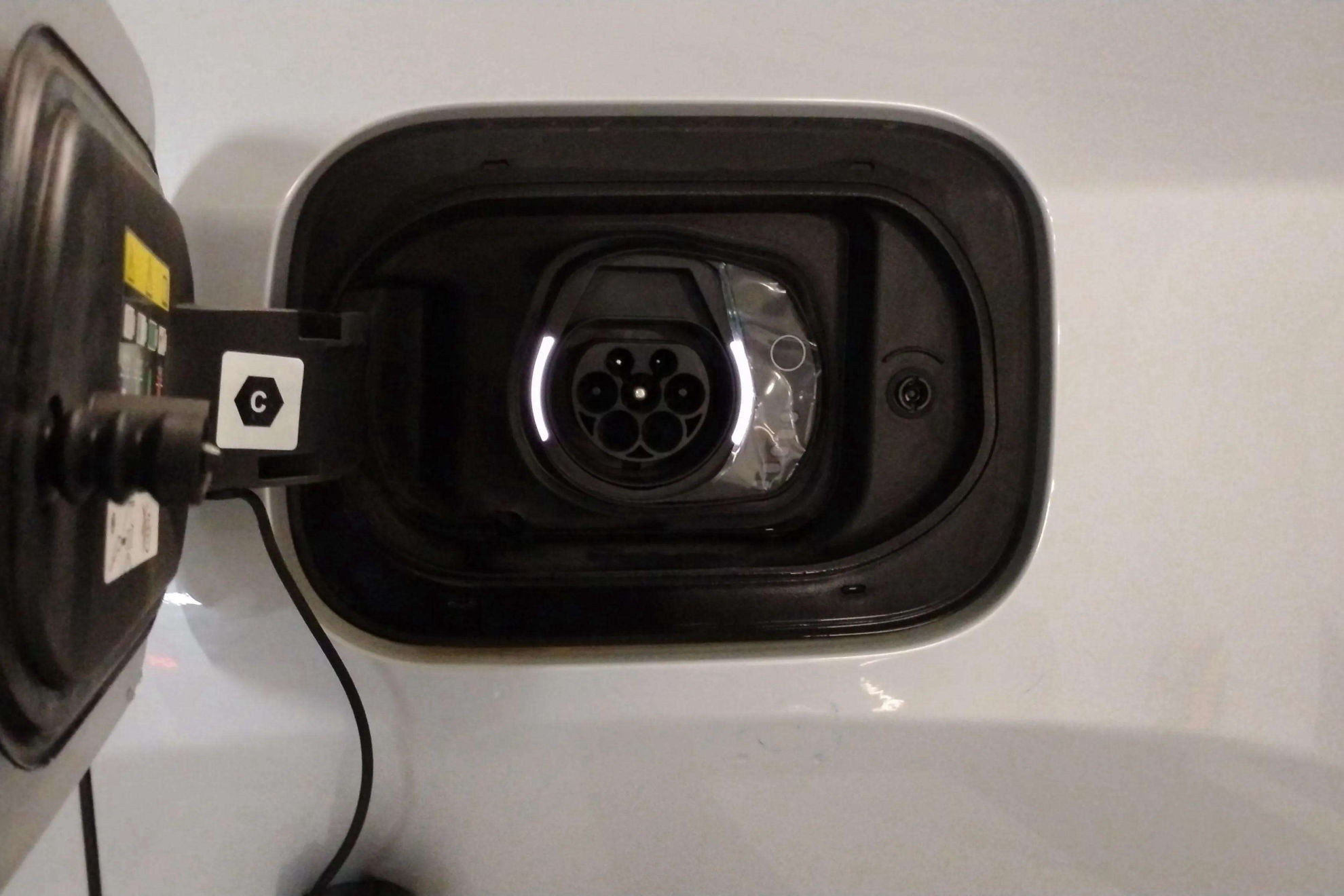 Jeep Compass 4xe 1.3 PHEV Trailhawk AWD - foto 23