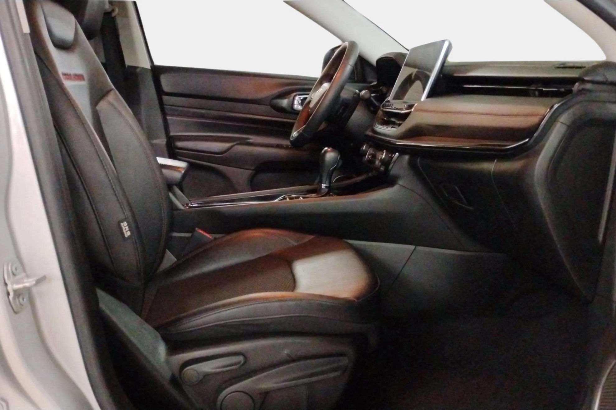 Jeep Compass 4xe 1.3 PHEV Trailhawk AWD - foto 10