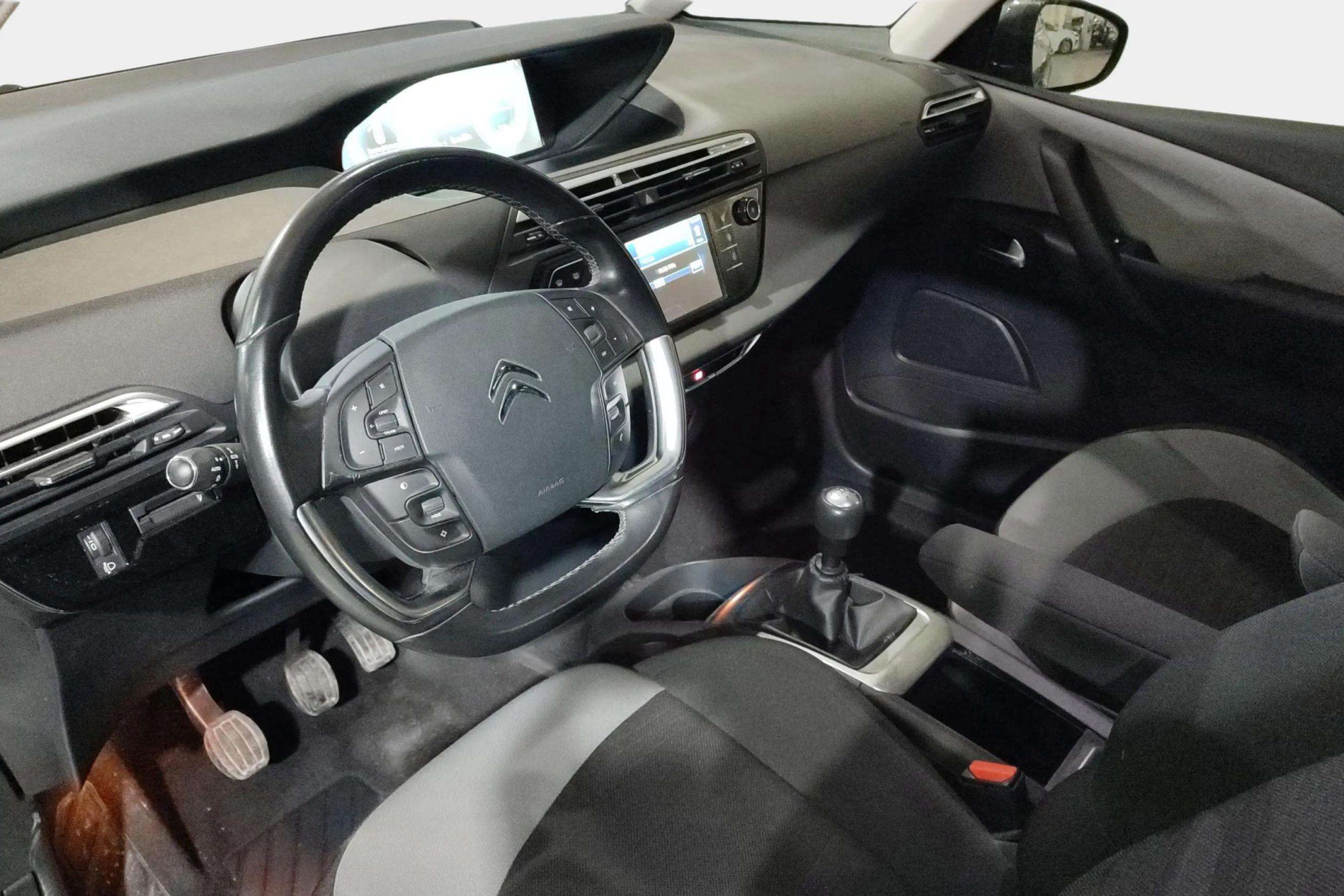 Citroën C4 Picasso PureTech 130 Feel - foto 6