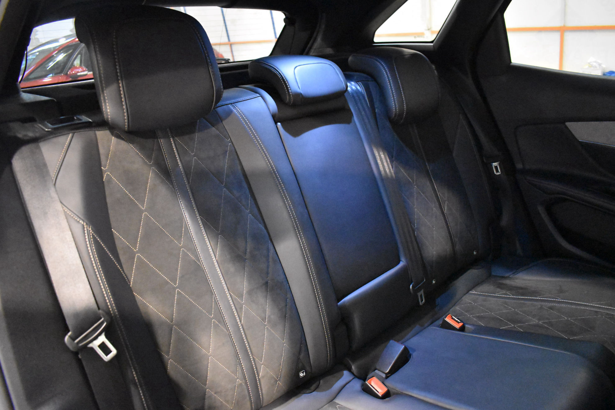 Peugeot 3008 2.0BLUEHDI GT - foto 18