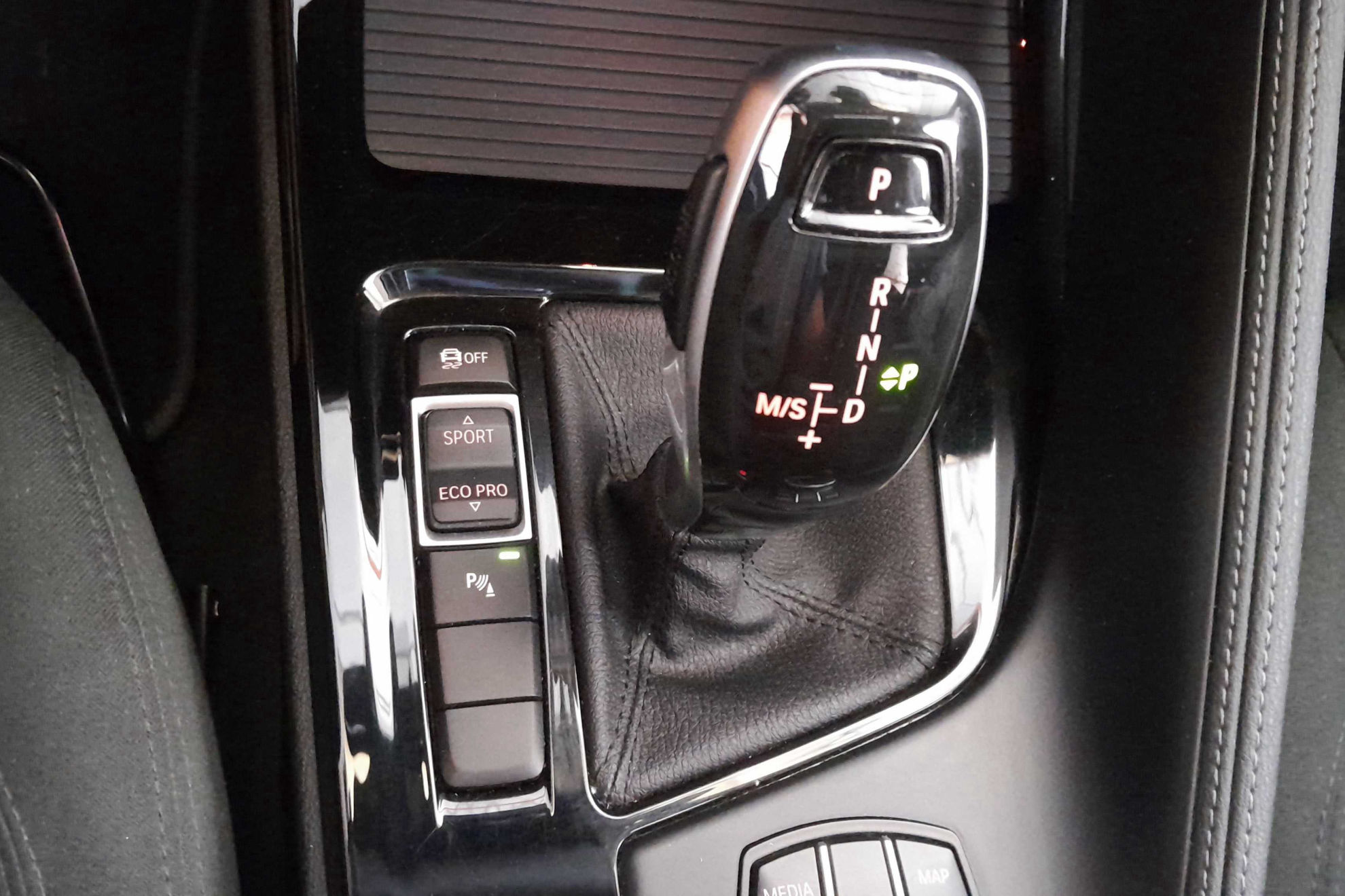 BMW X2 sDrive18d - foto 19