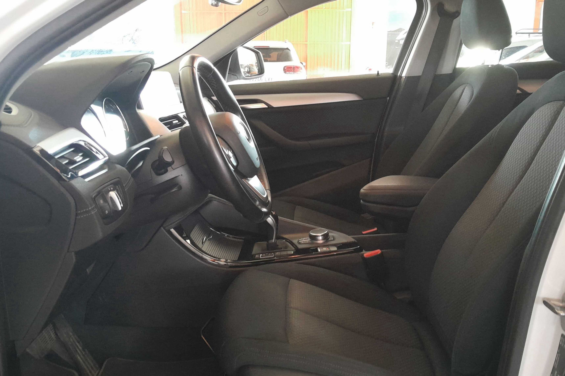 BMW X2 sDrive18d - foto 24