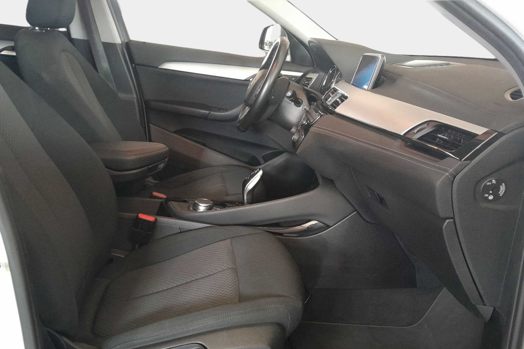 BMW X2 sDrive18d - foto 25