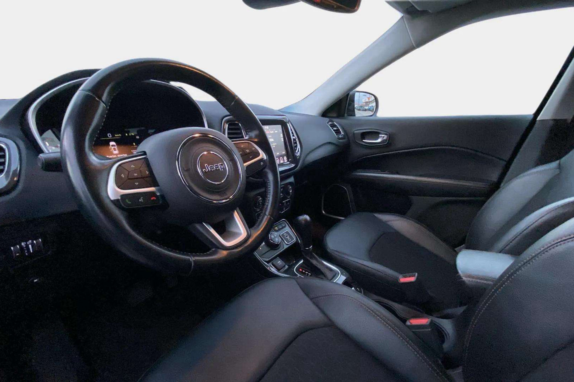 Jeep Compass 1.3 PHEV Limited AWD - foto 17