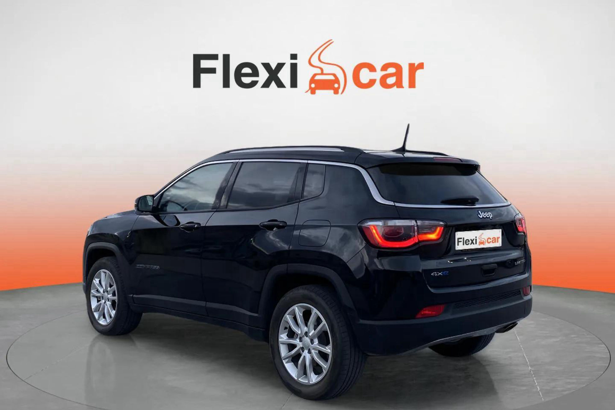 Jeep Compass 1.3 PHEV Limited AWD - foto 5