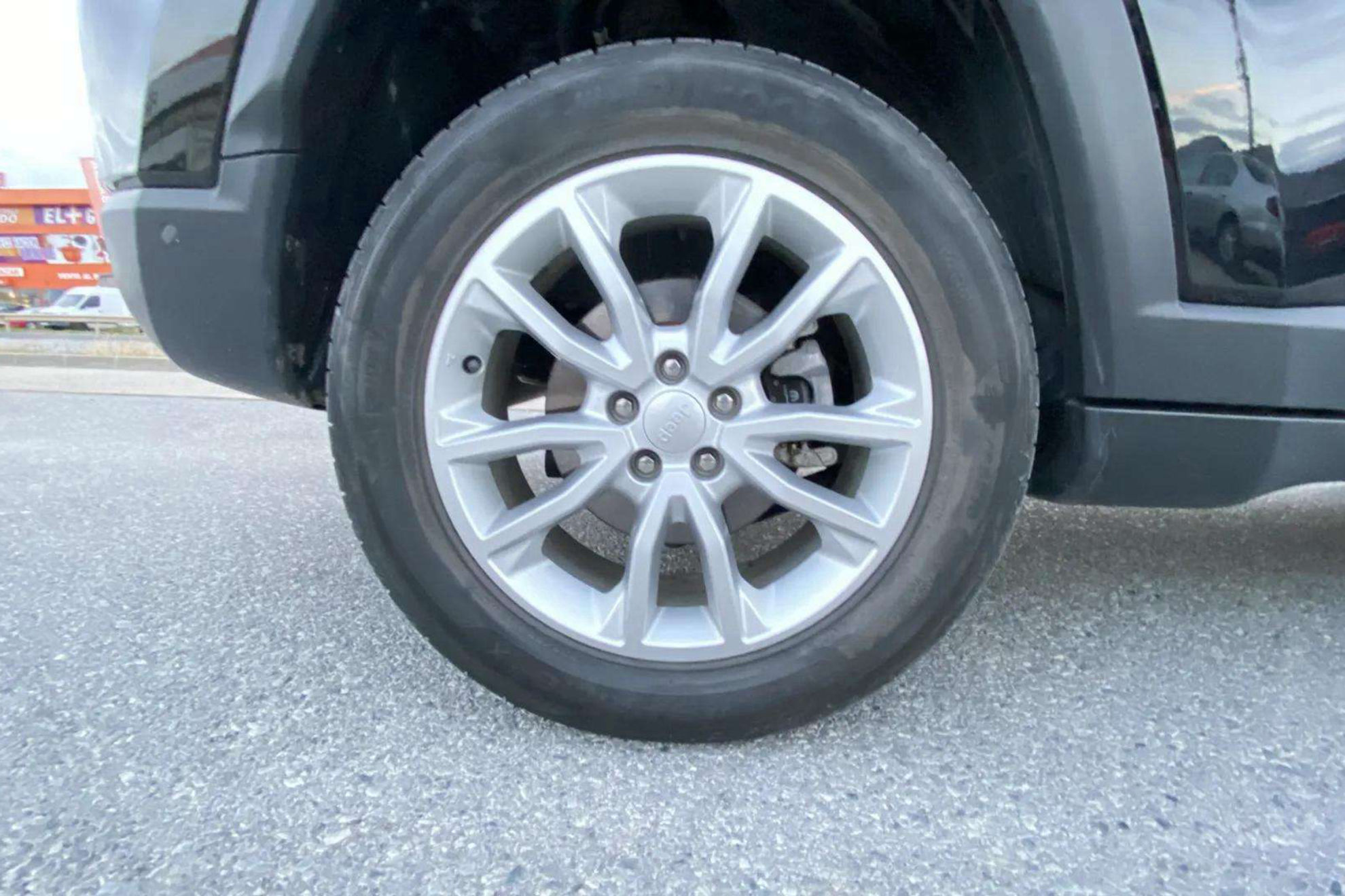 Jeep Compass 1.3 PHEV Limited AWD - foto 9