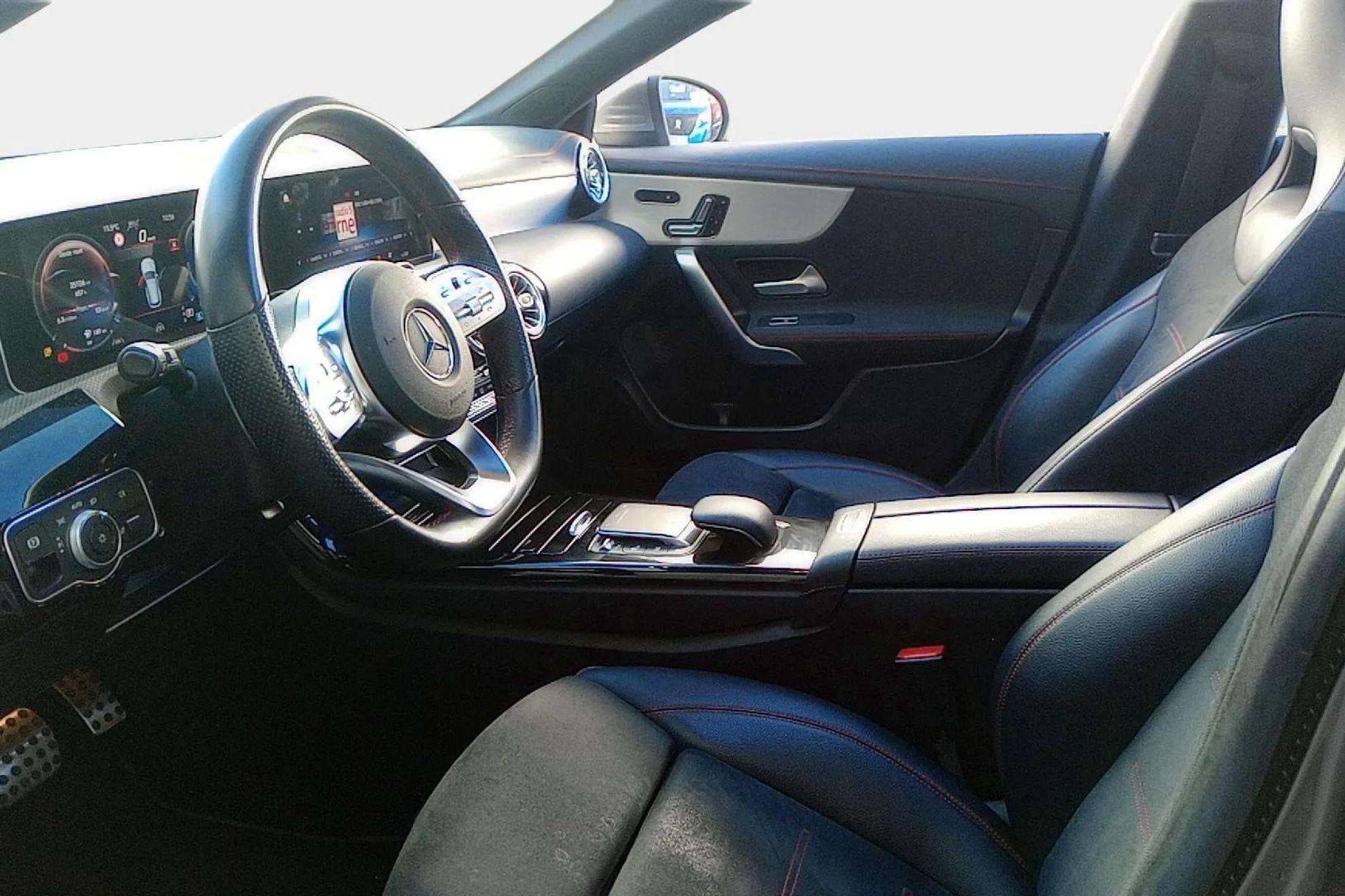 Mercedes-Benz CLA 220 D DCT Shooting Brake - foto 10