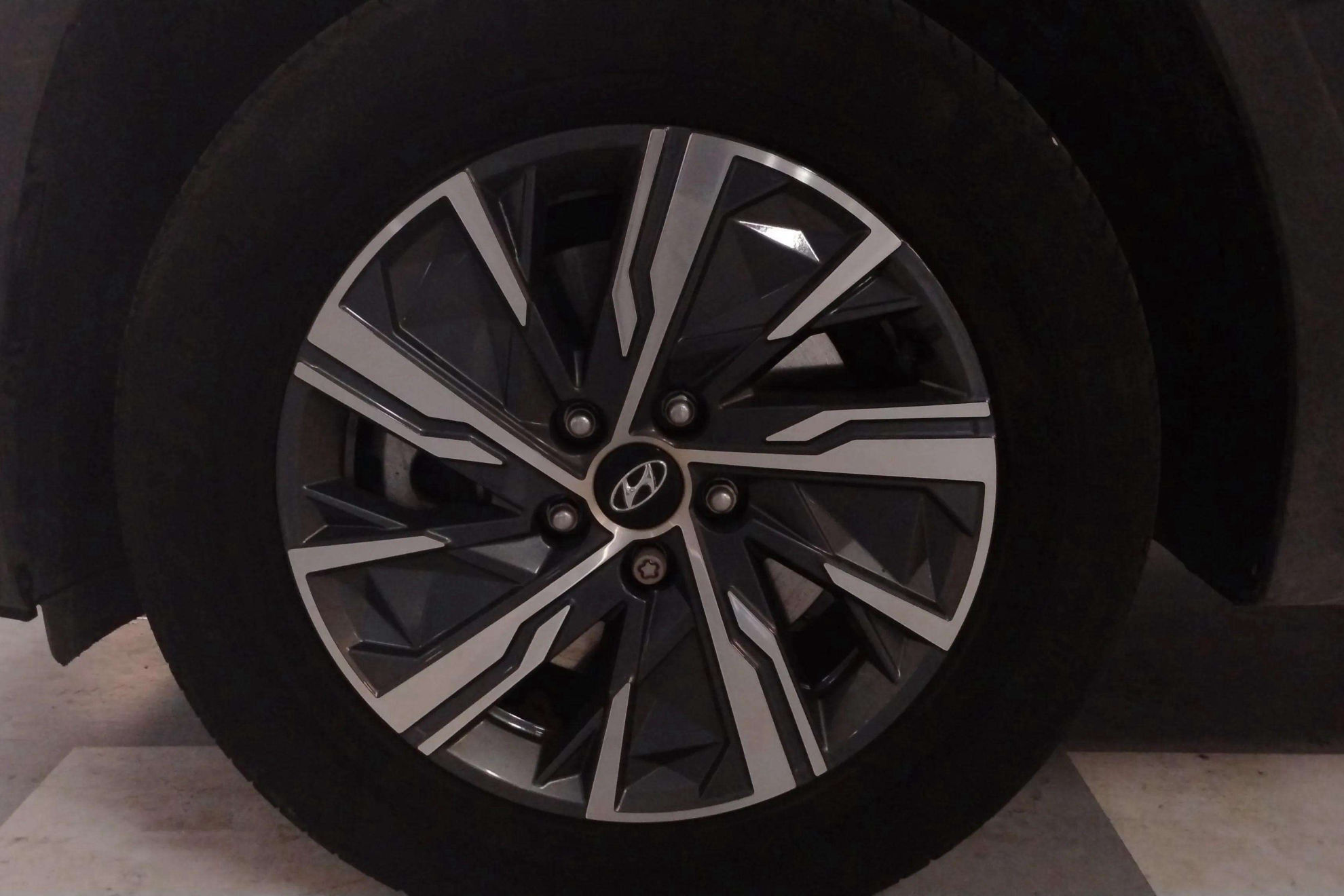 Hyundai Tucson 1.6 T-GDi HEV Maxx - foto 14