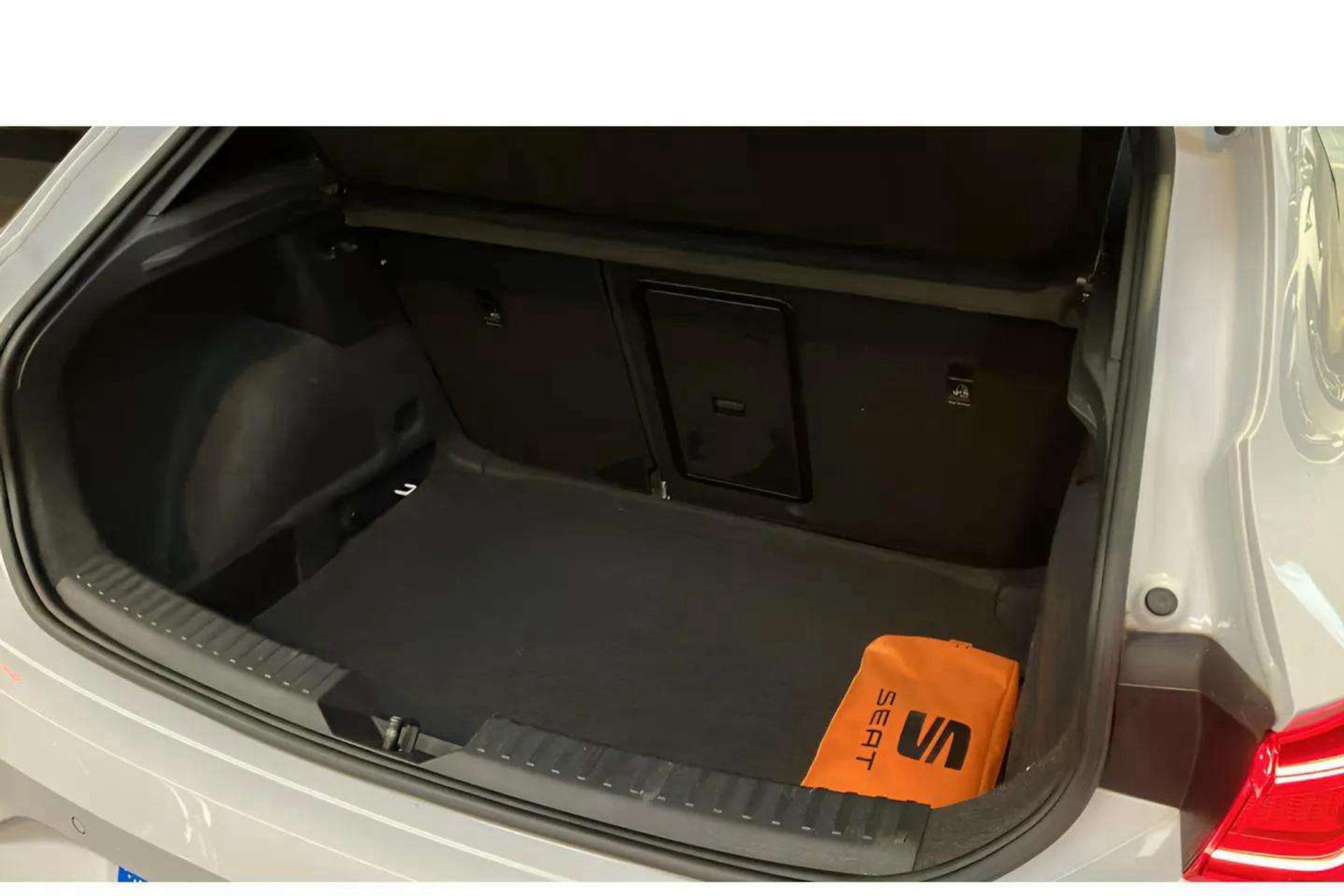 SEAT León 1.0 eTSI DSG-7 FR - foto 14
