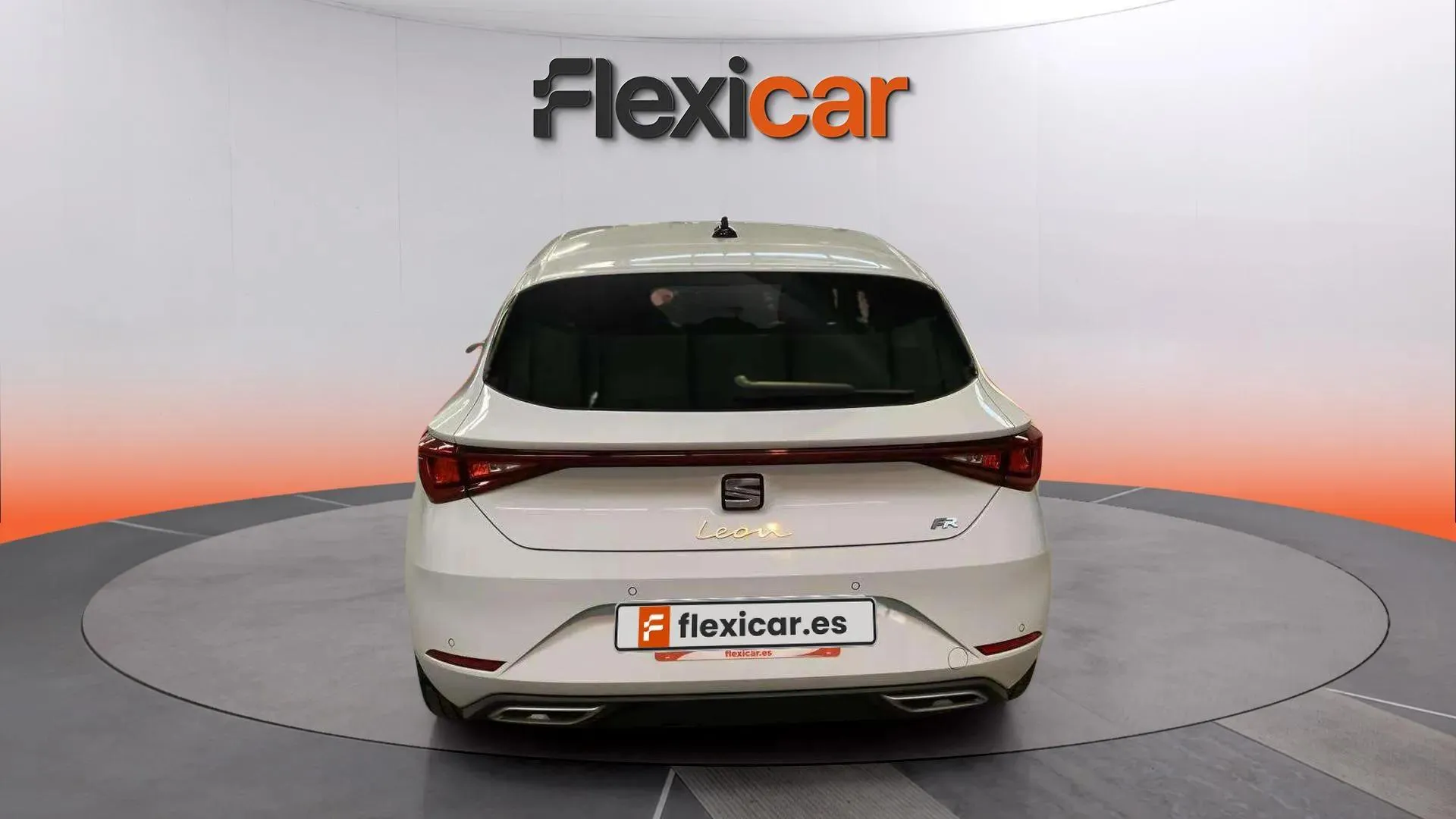 SEAT León 1.0 eTSI DSG-7 FR - foto 6