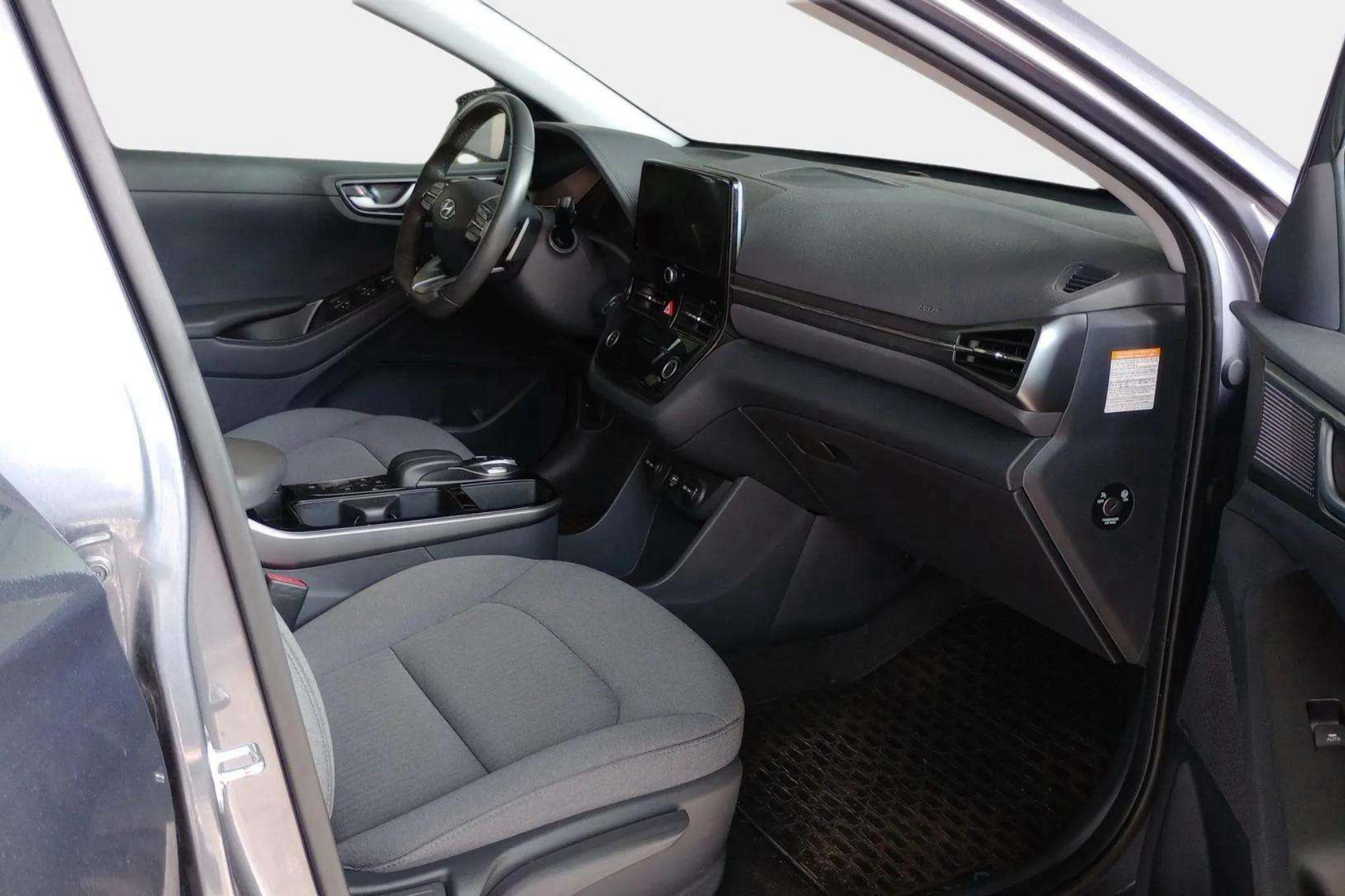 Hyundai Ioniq EV Tecno - foto 11