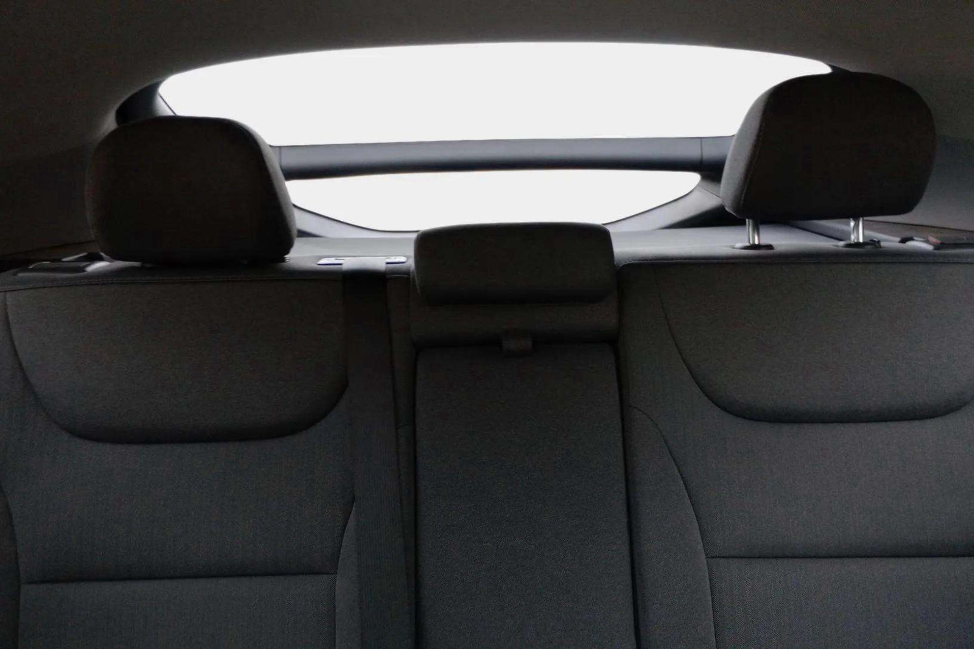 Hyundai Ioniq EV Tecno - foto 13