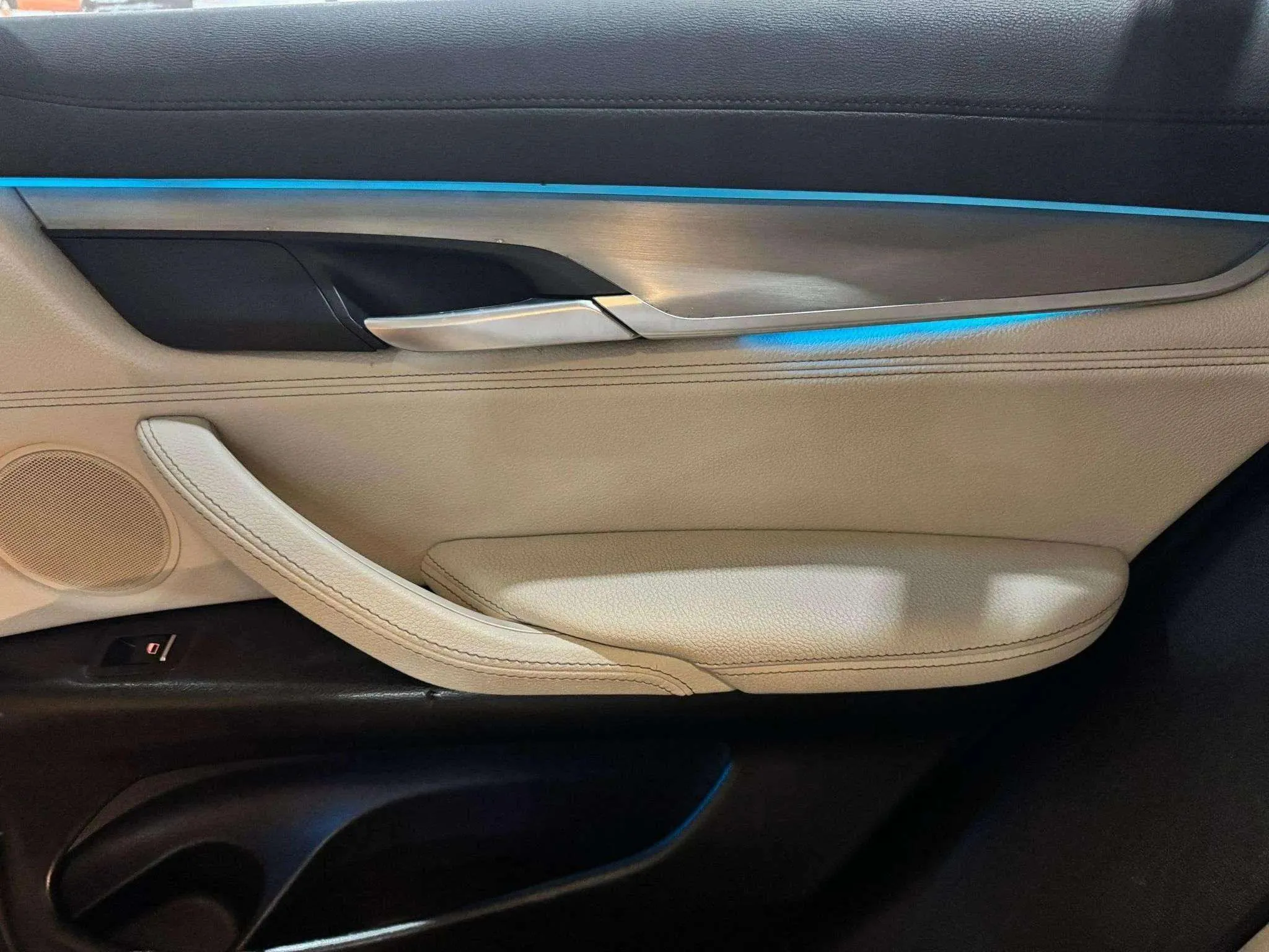 BMW X6 xDrive30d - foto 9