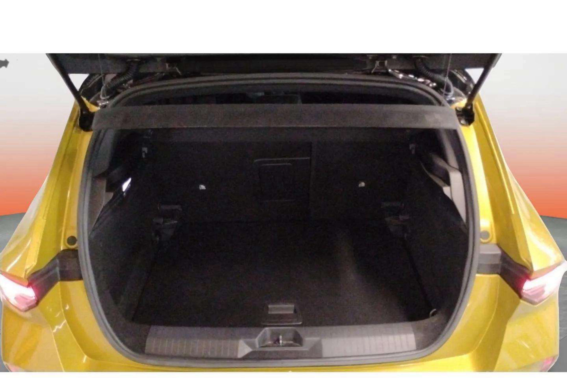 Opel Astra 1.2T XHT GS - foto 22