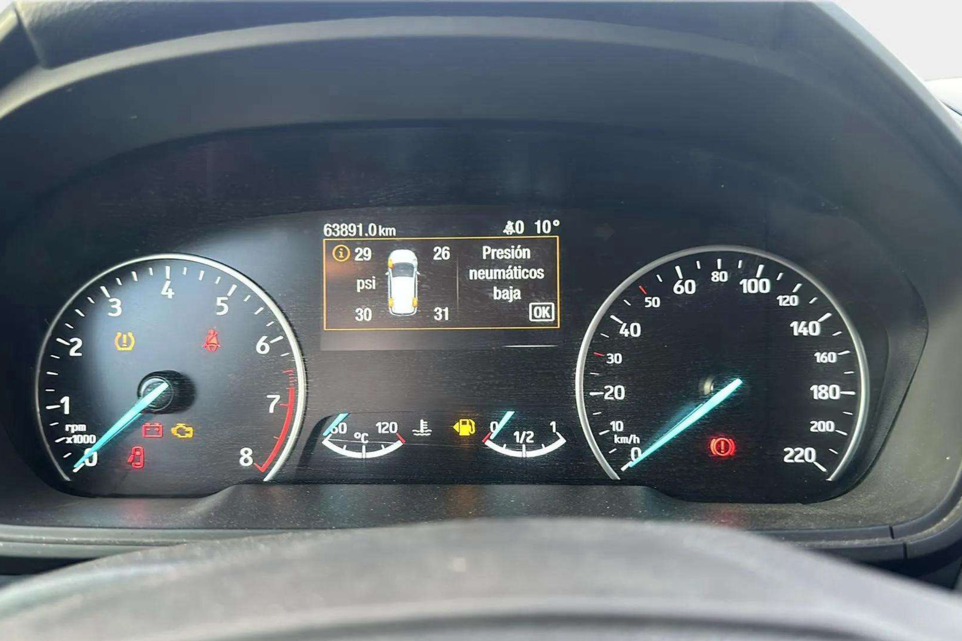 Ford EcoSport 1.0T EcoBoost ST Line - foto 10