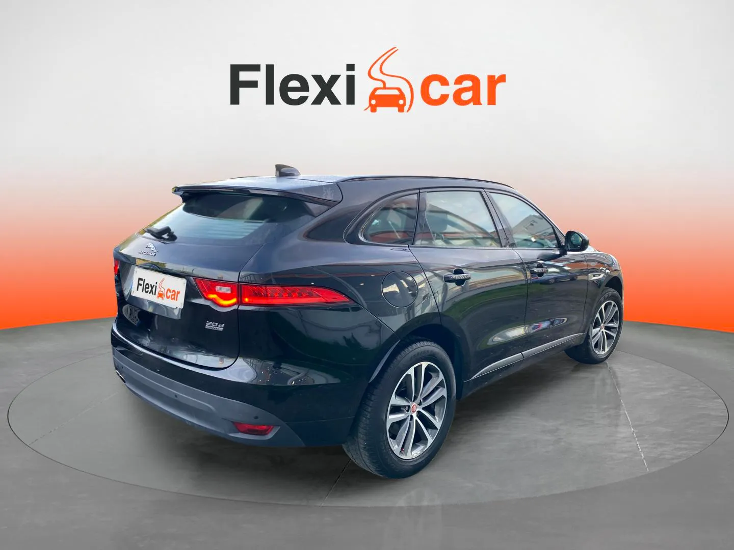 Jaguar F-Pace 2.0L i4D AWD R-Sport - foto 4